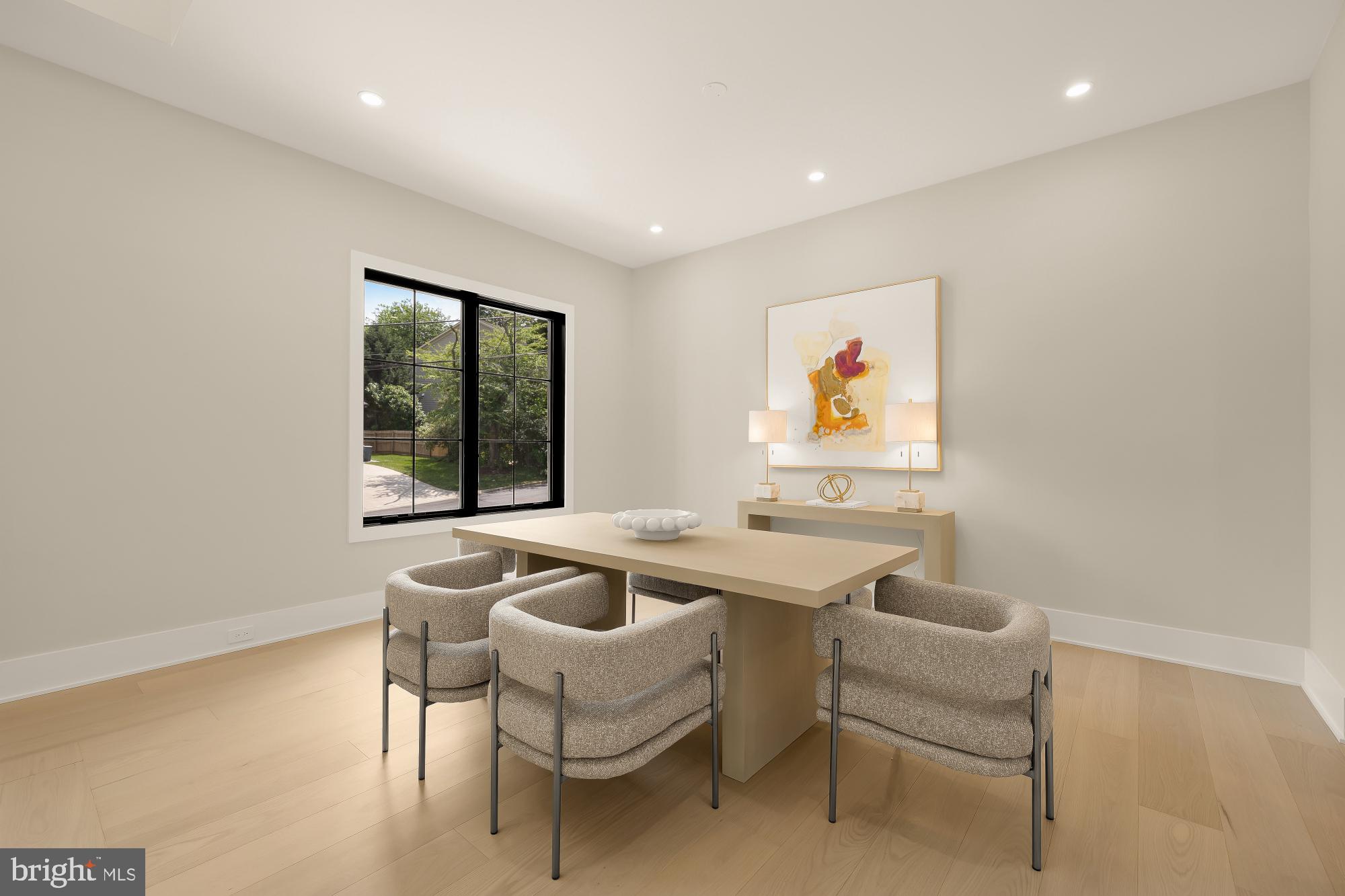 WOODHAVEN - Residential
