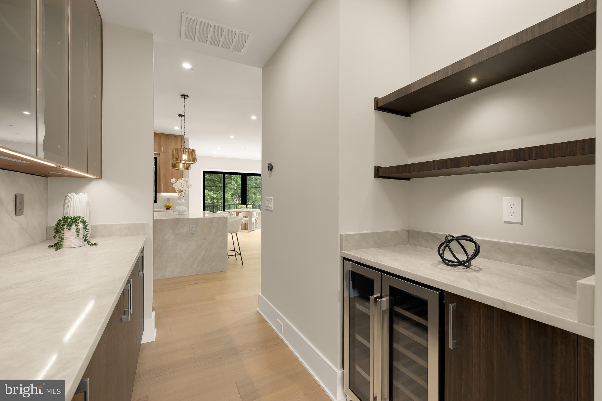 WOODHAVEN - Residential