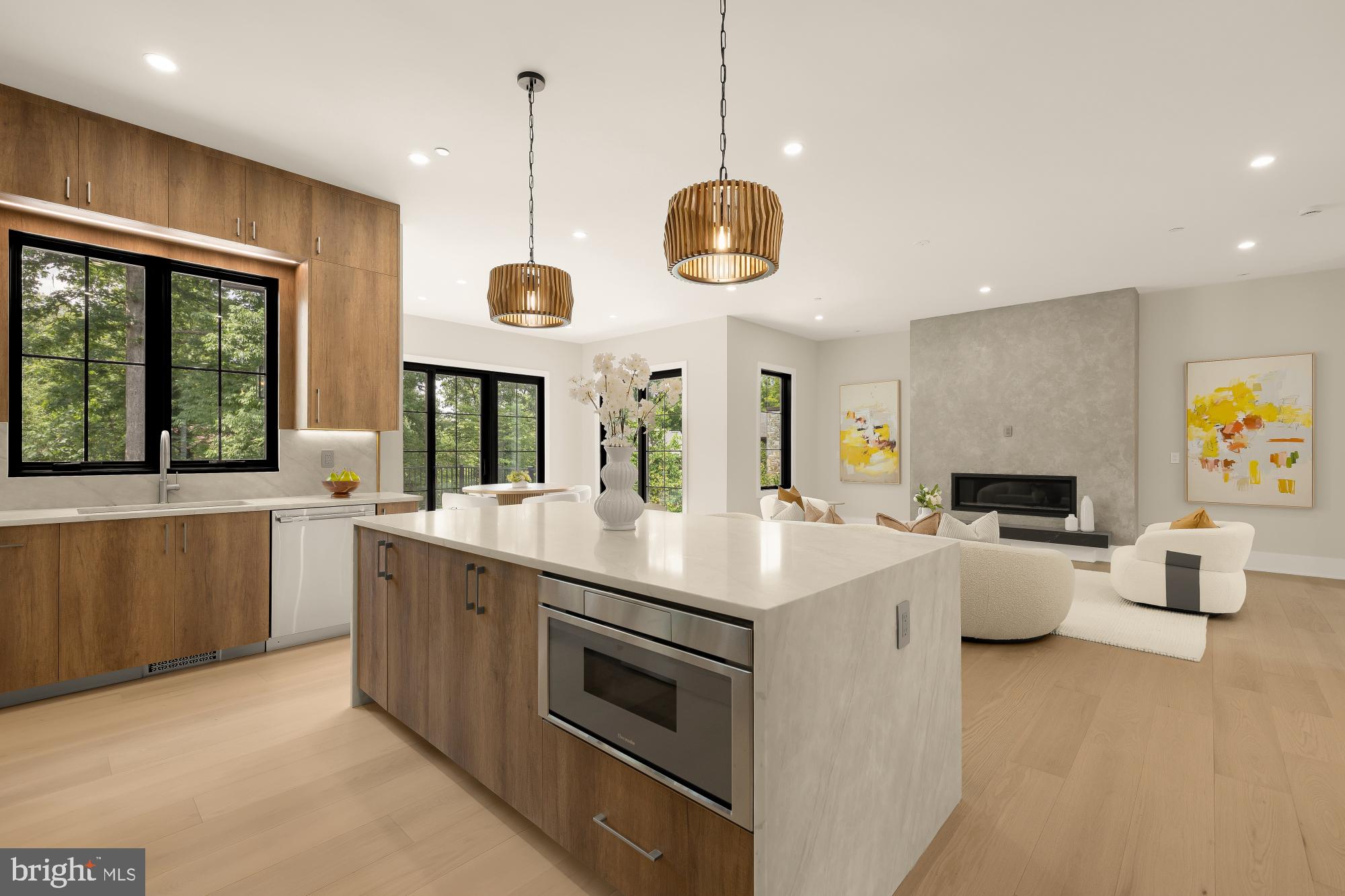 WOODHAVEN - Residential