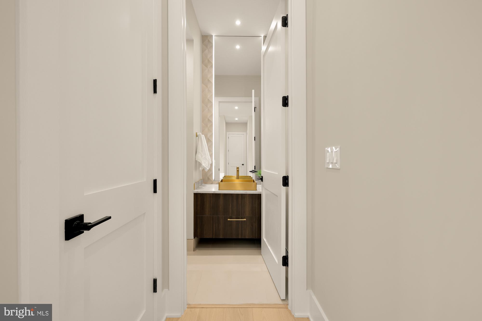 WOODHAVEN - Residential