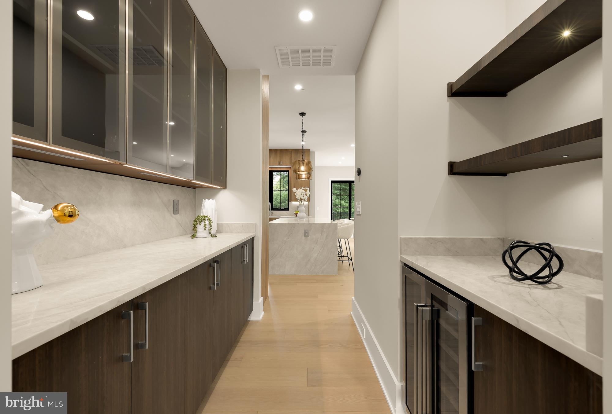 WOODHAVEN - Residential
