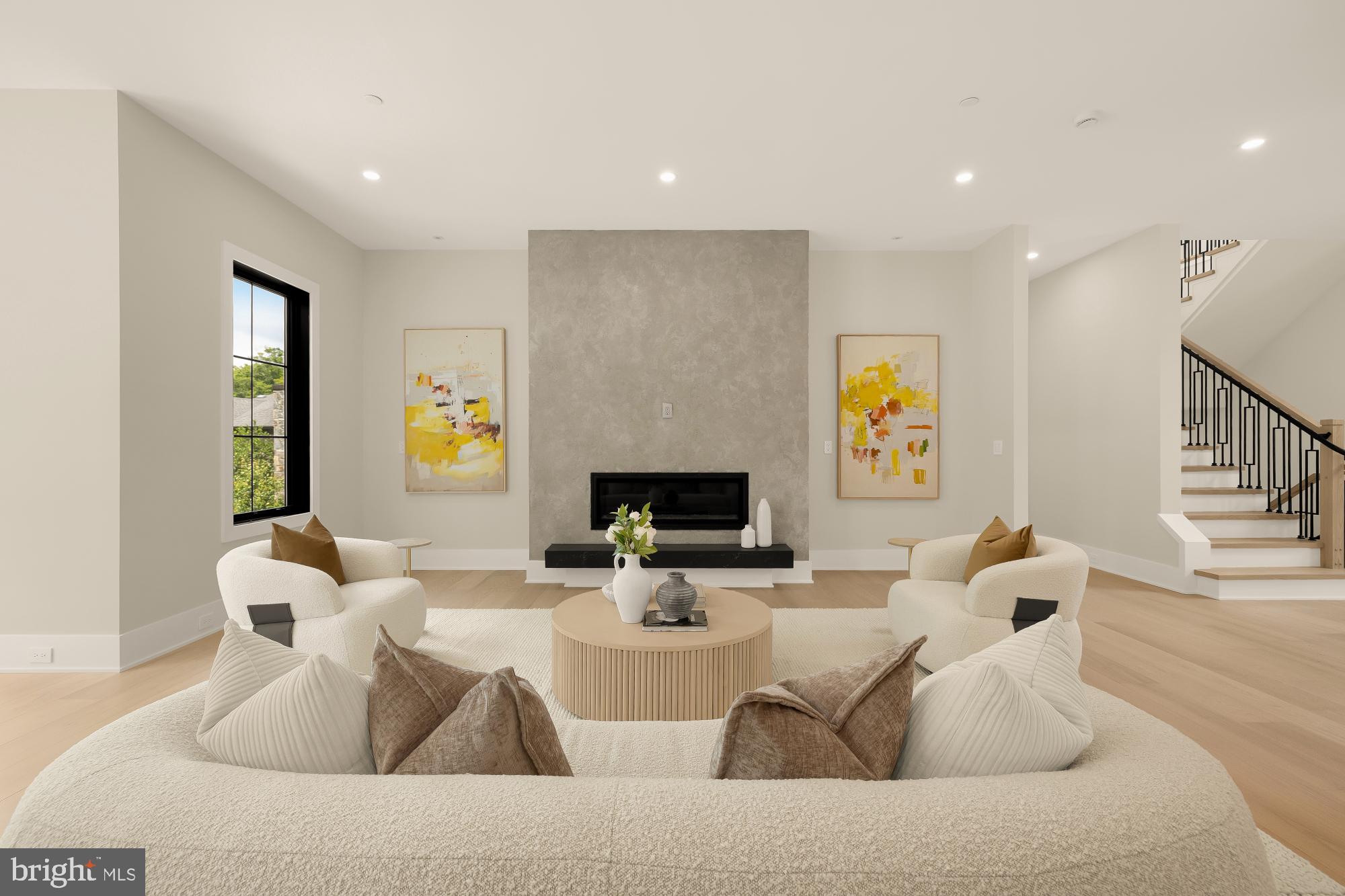 WOODHAVEN - Residential