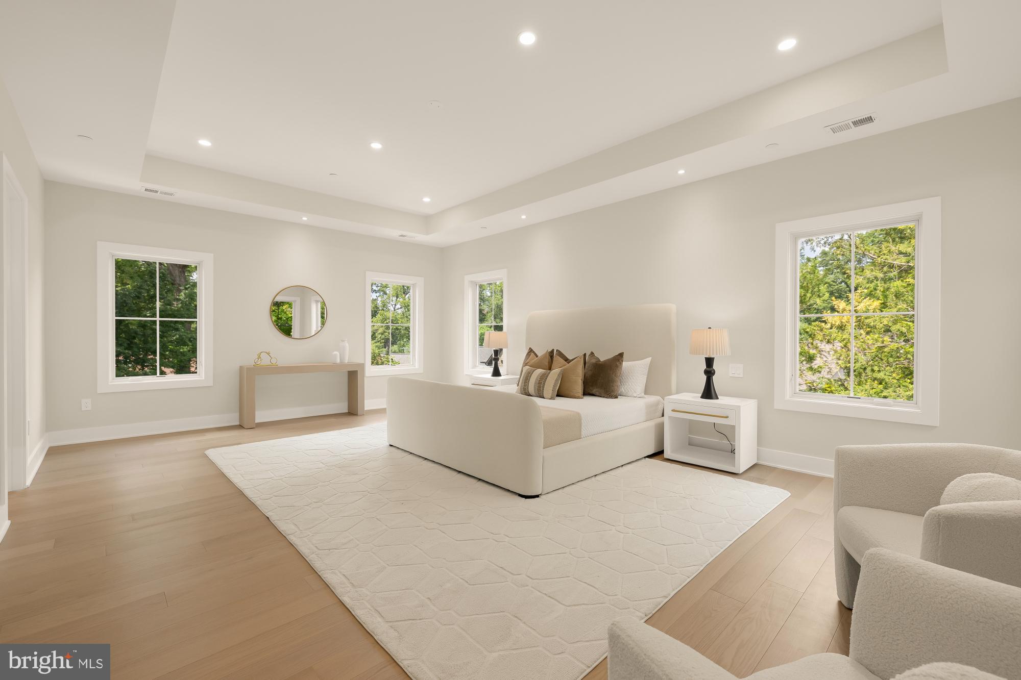 WOODHAVEN - Residential