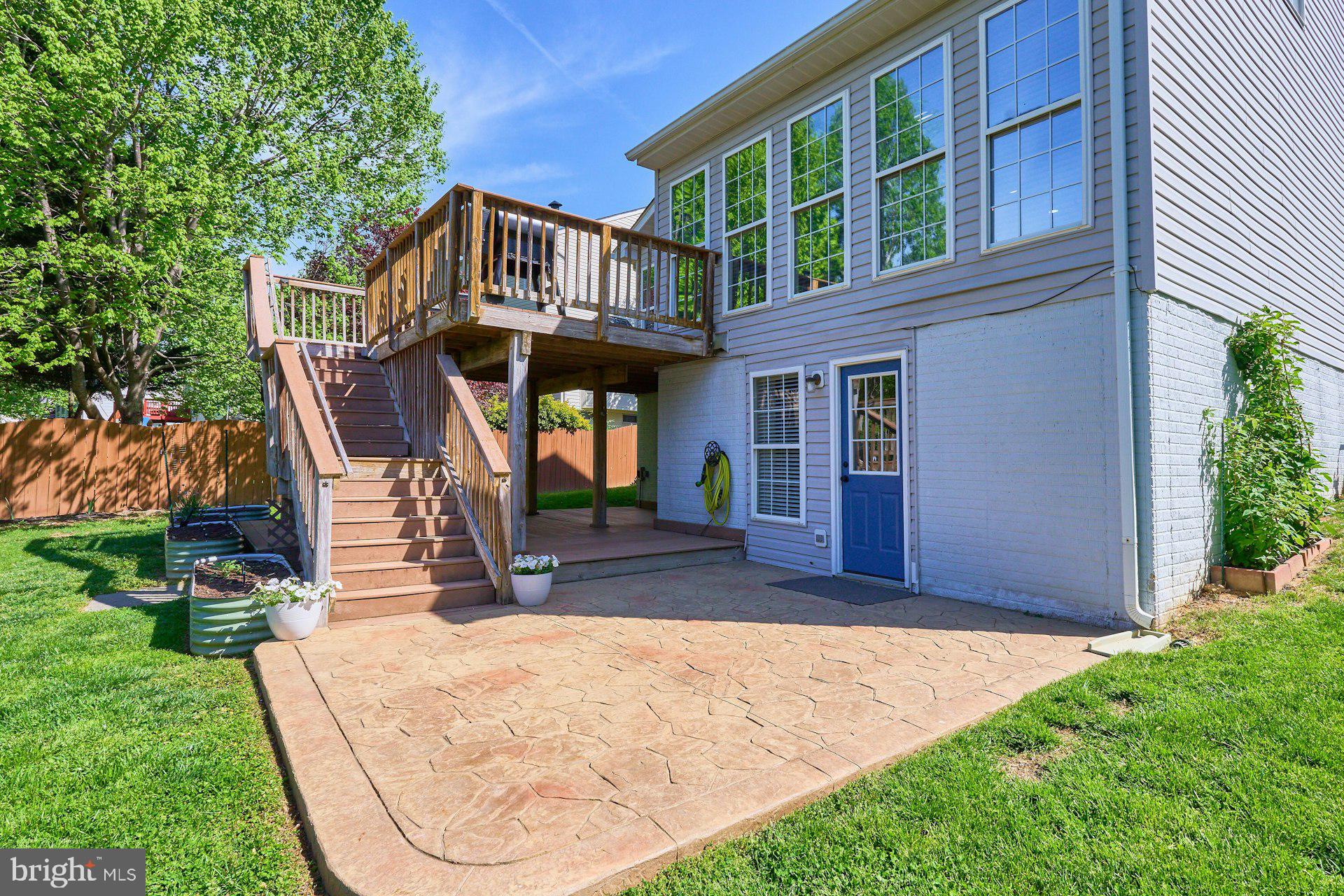 AUTUMN RIDGE - Residential