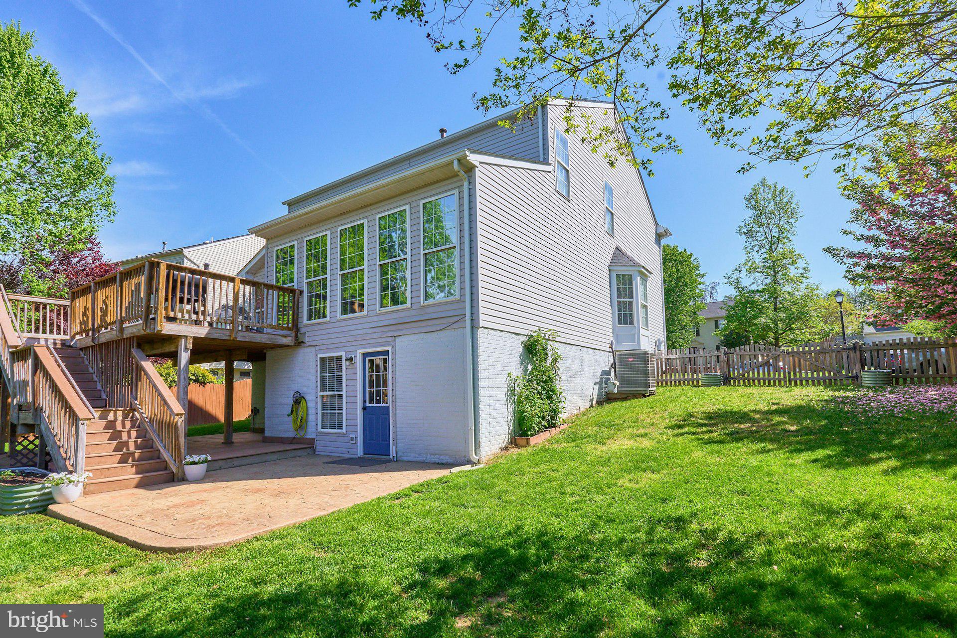AUTUMN RIDGE - Residential