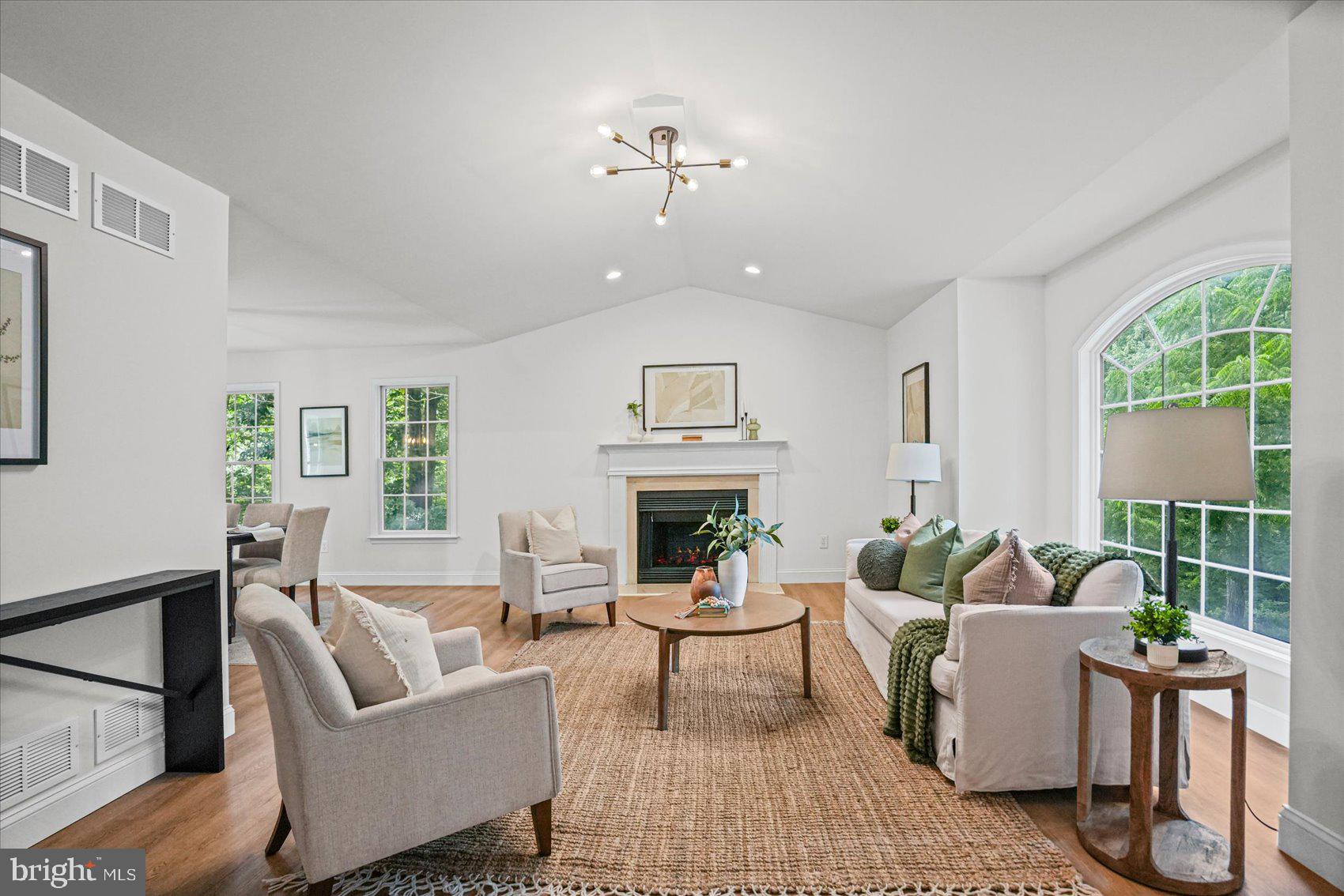 CARROLL COUNTY FARMETTES - Residential
