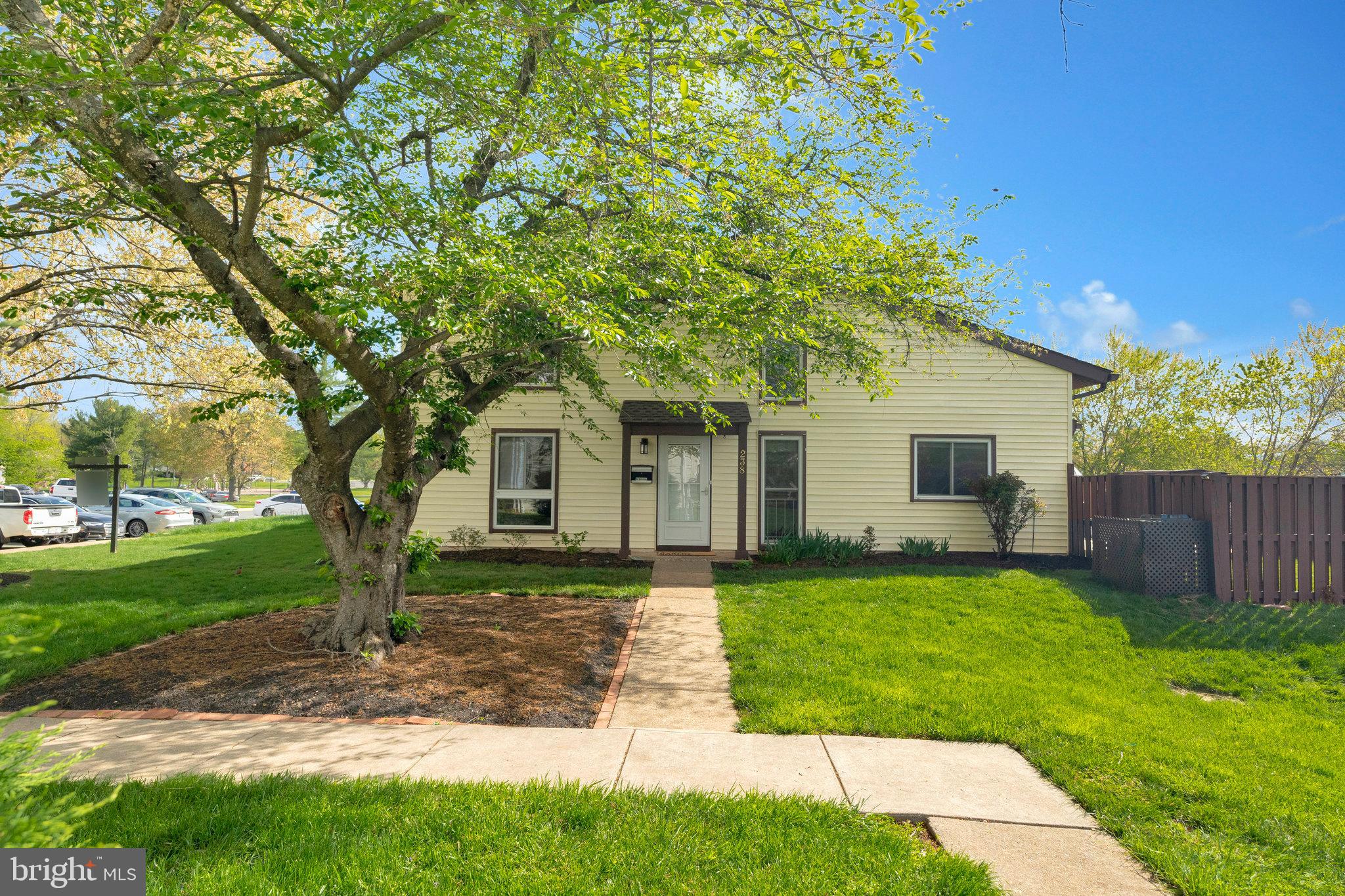 SUGARLAND RUN - Residential