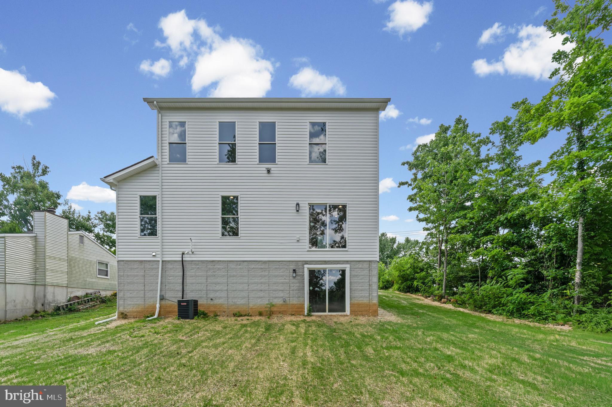 DEERFIELD - Residential