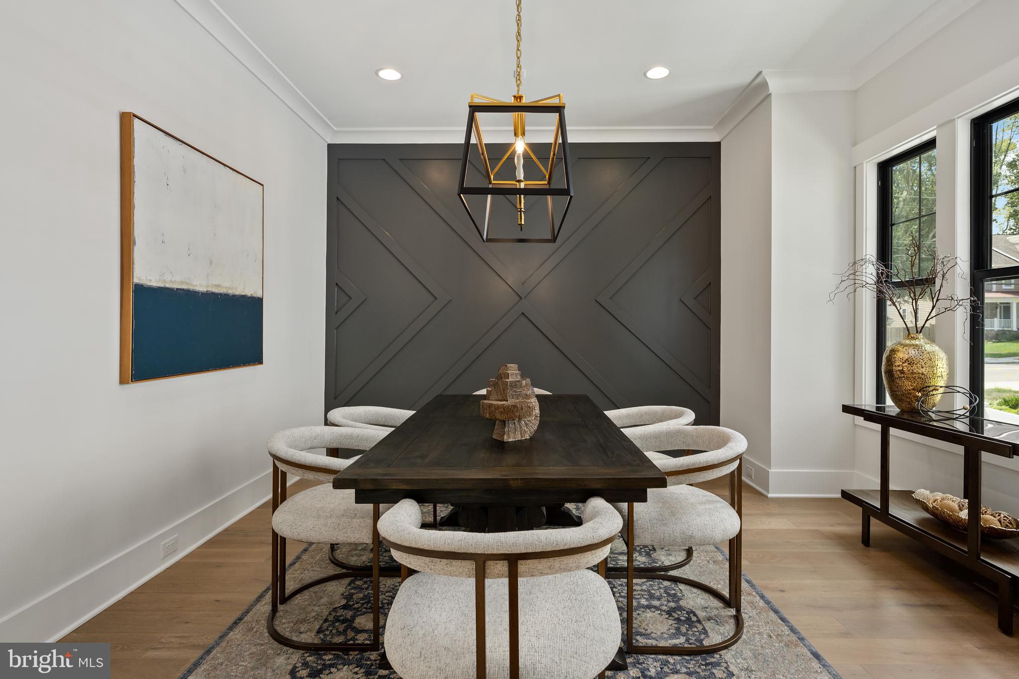 VIENNA WOODS - Residential