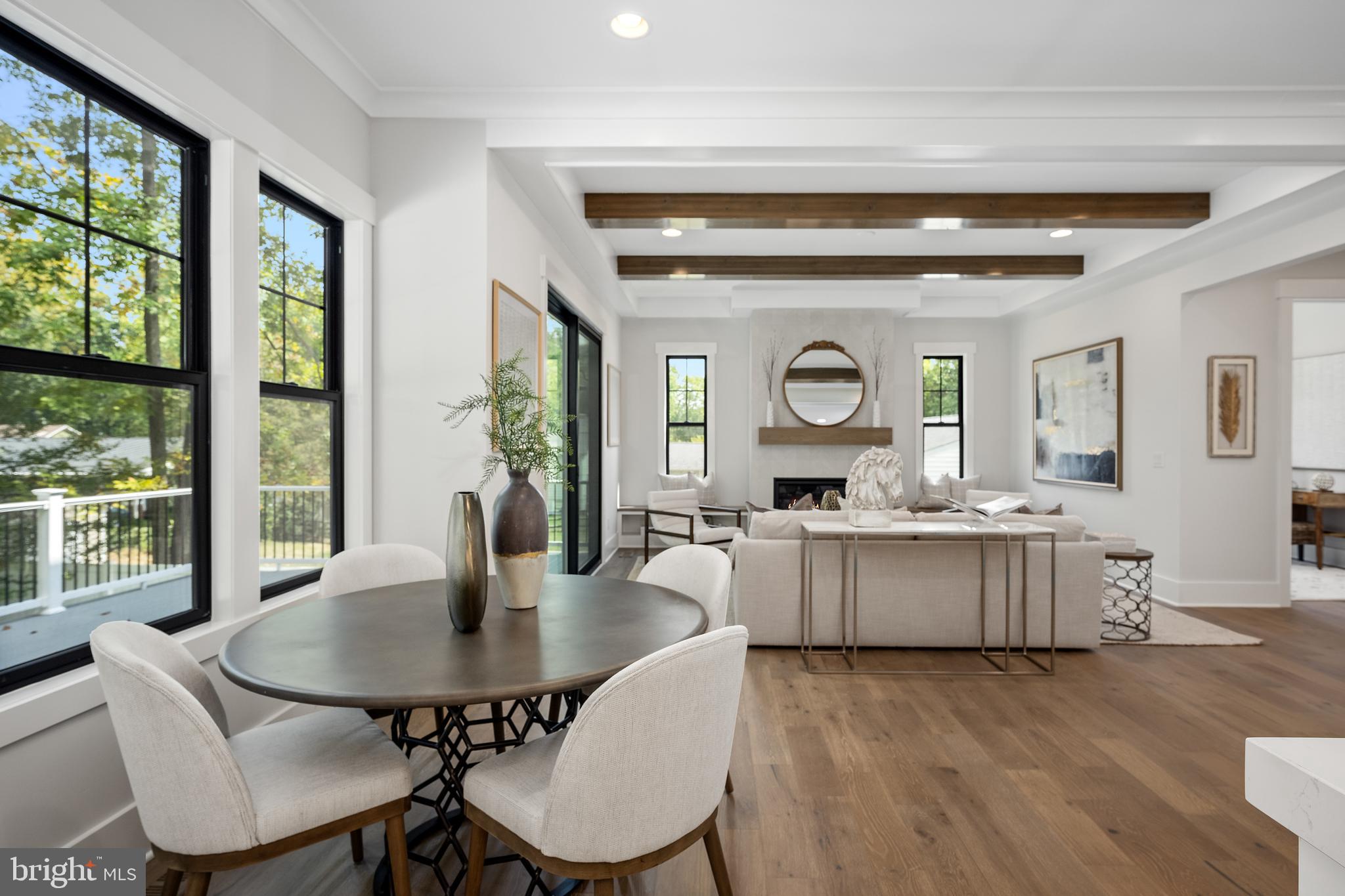 VIENNA WOODS - Residential