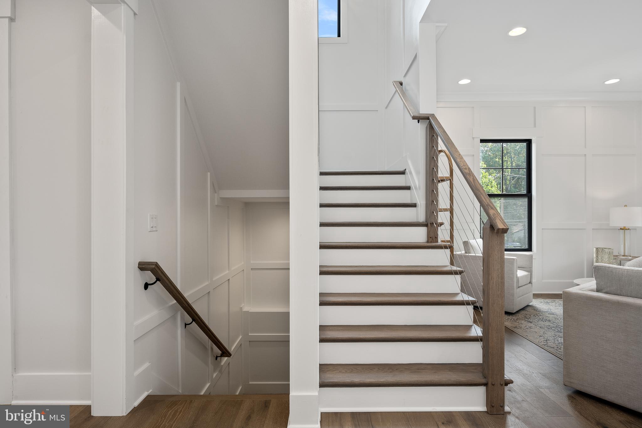 VIENNA WOODS - Residential