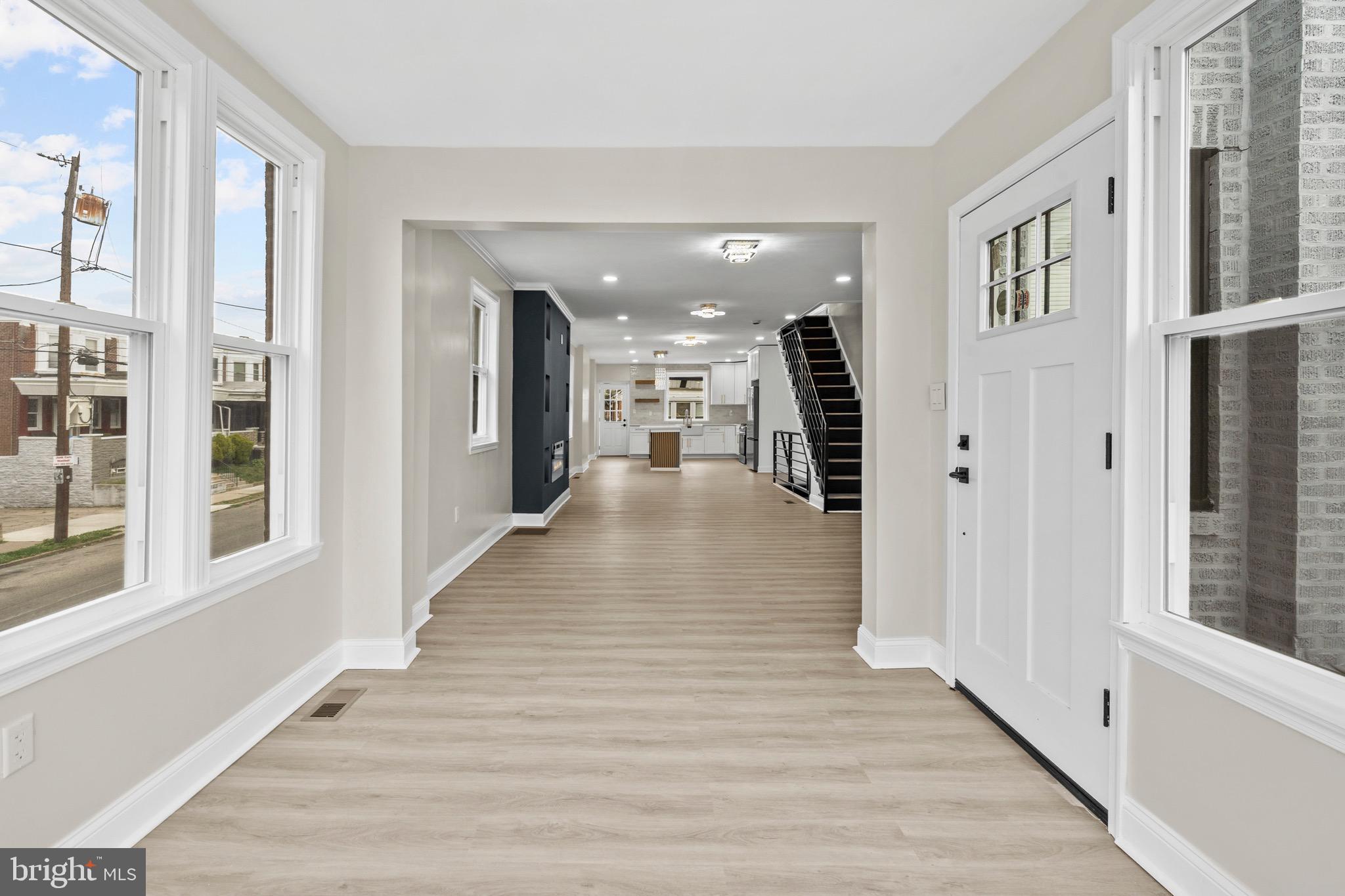 WEST OAK LANE - Residential