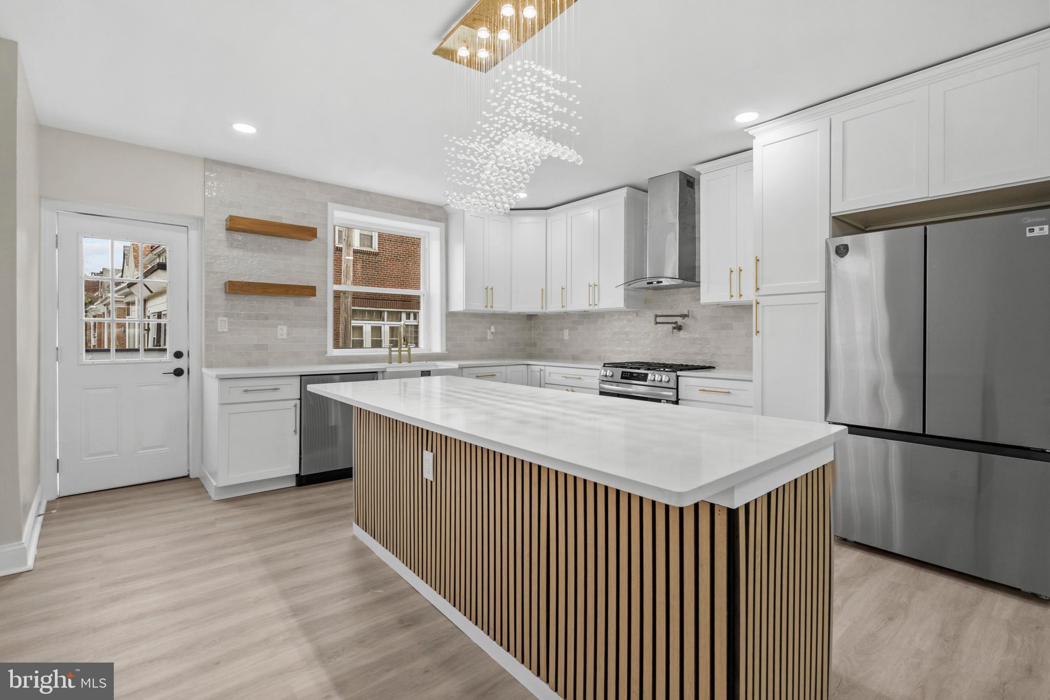 WEST OAK LANE - Residential