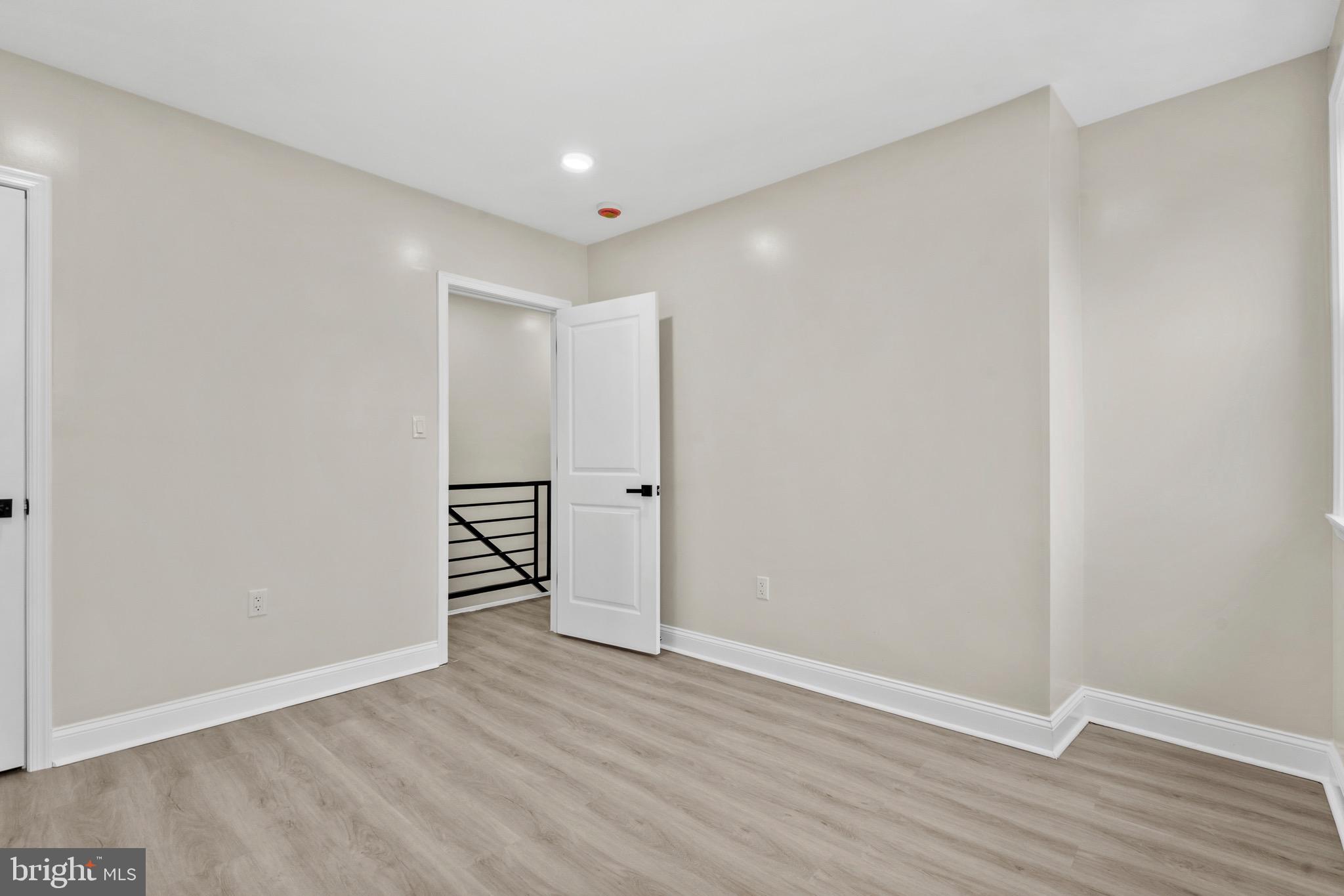 WEST OAK LANE - Residential