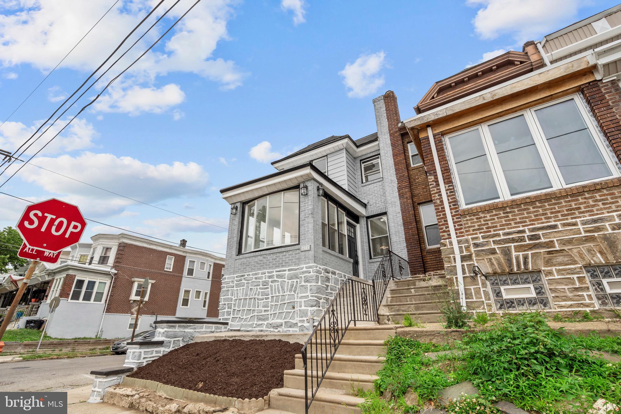 WEST OAK LANE - Residential