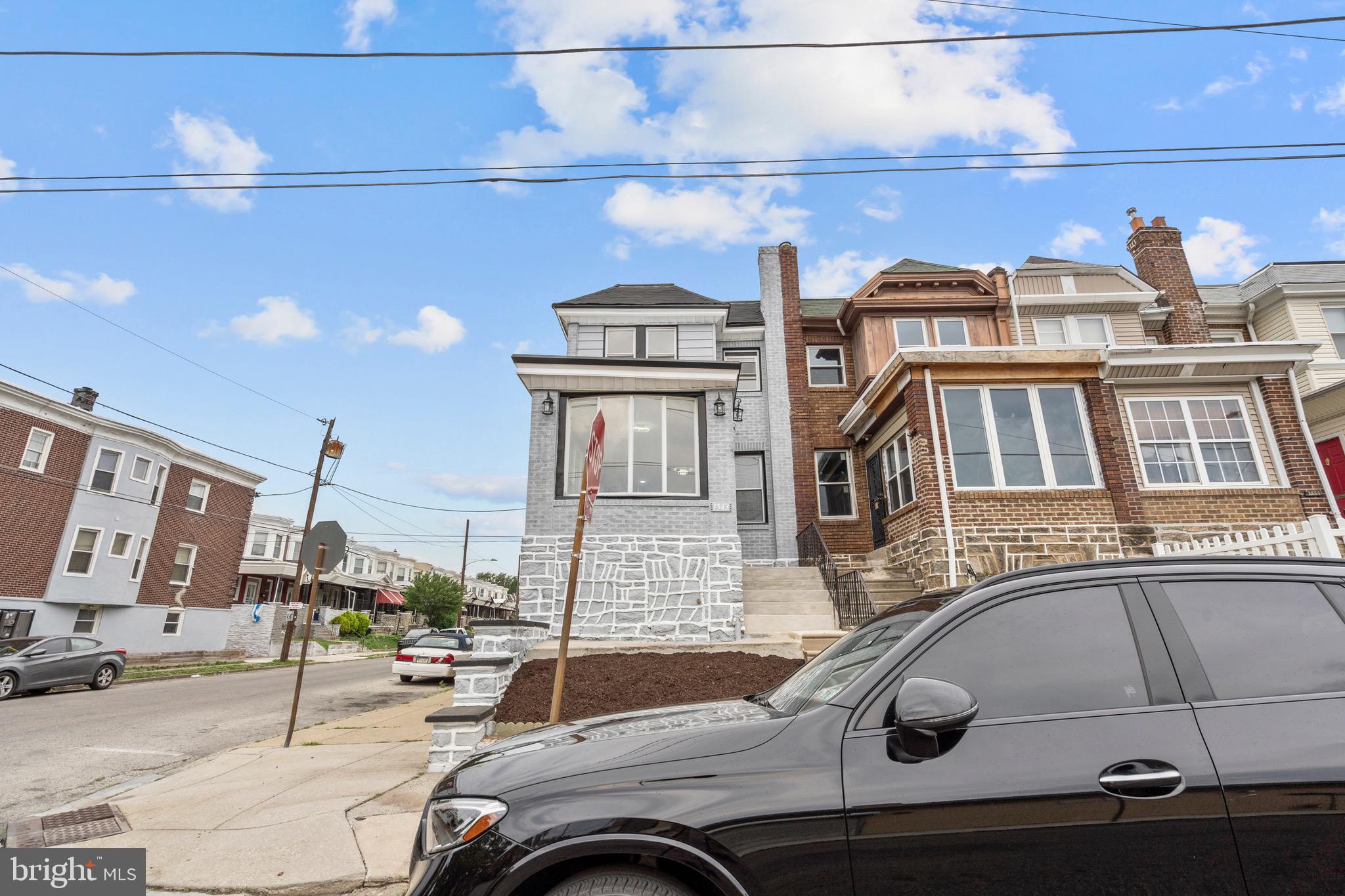 WEST OAK LANE - Residential