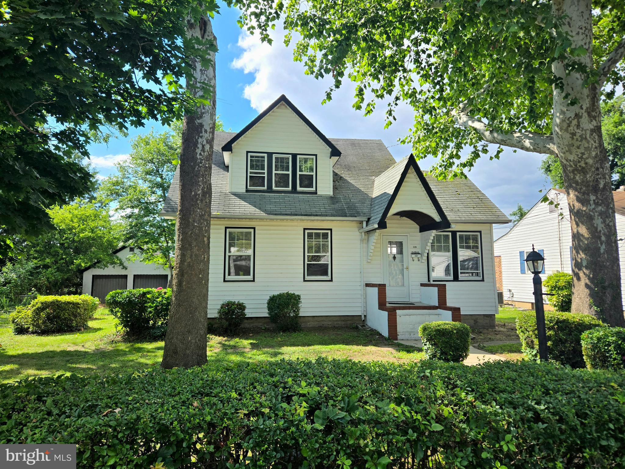PASADENA - Residential