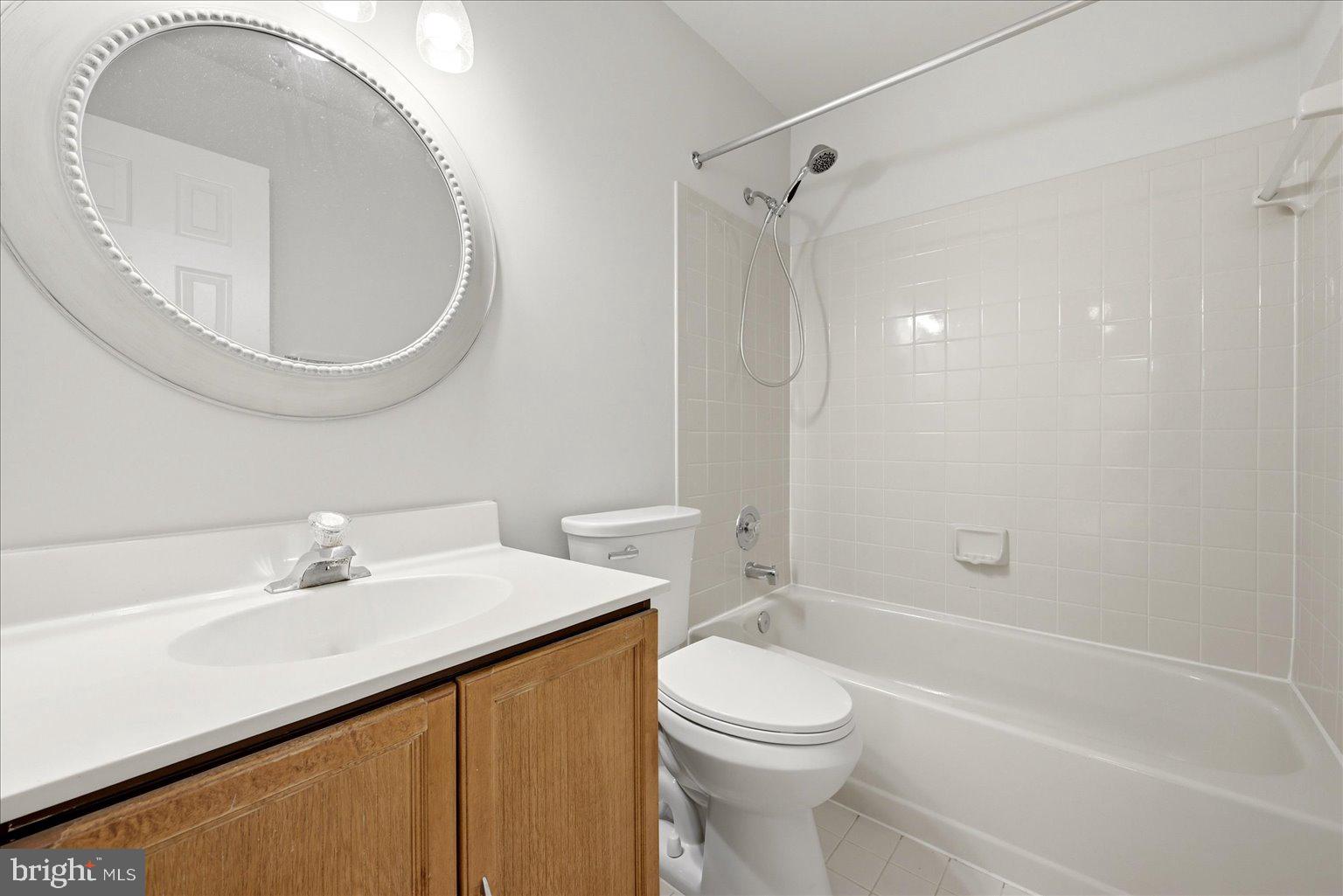WESTPORT - Residential