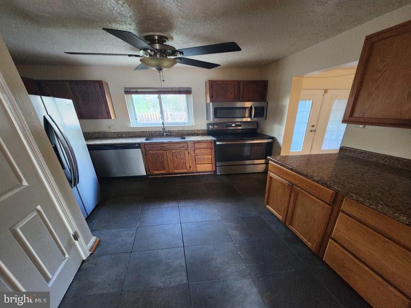 ENTERPRISE KNOLLS PLAT T - Residential