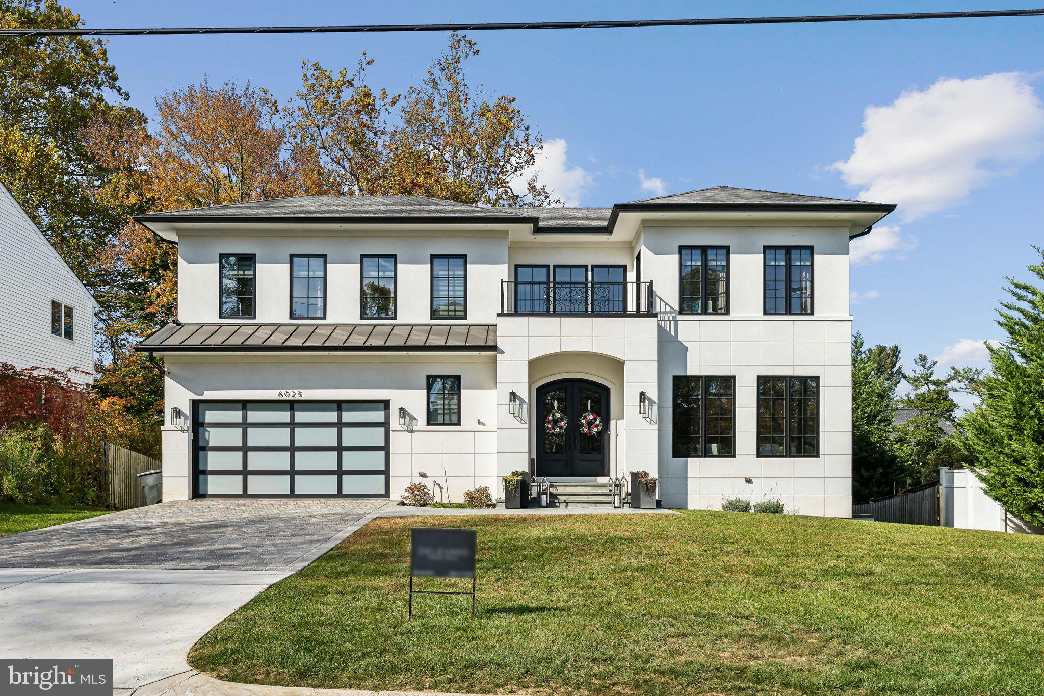 WILDWOOD MANOR - Residential