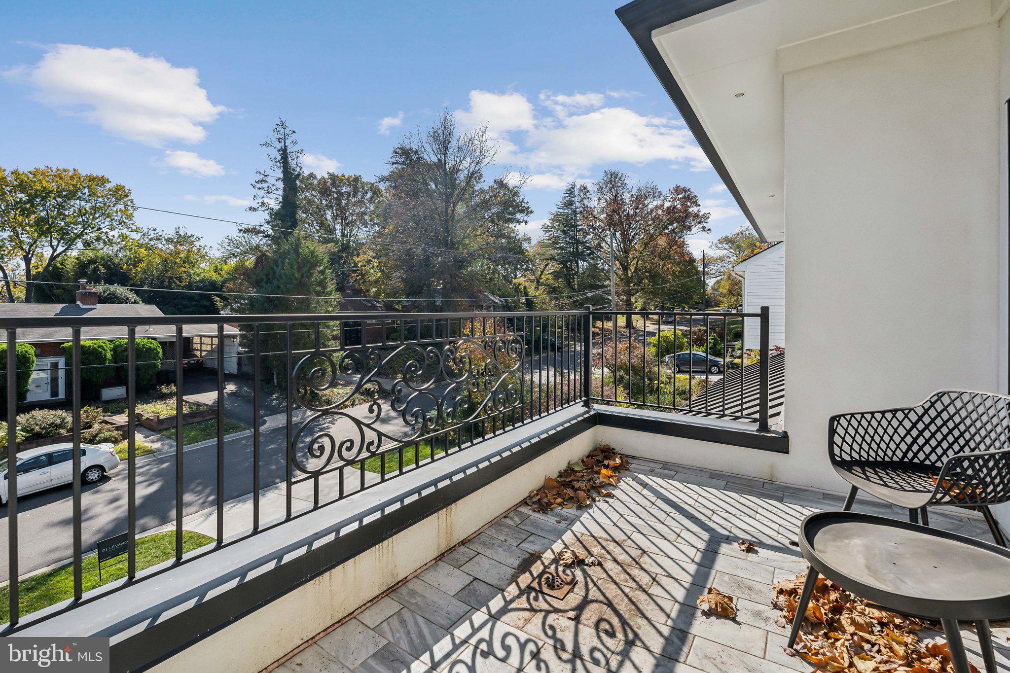 WILDWOOD MANOR - Residential