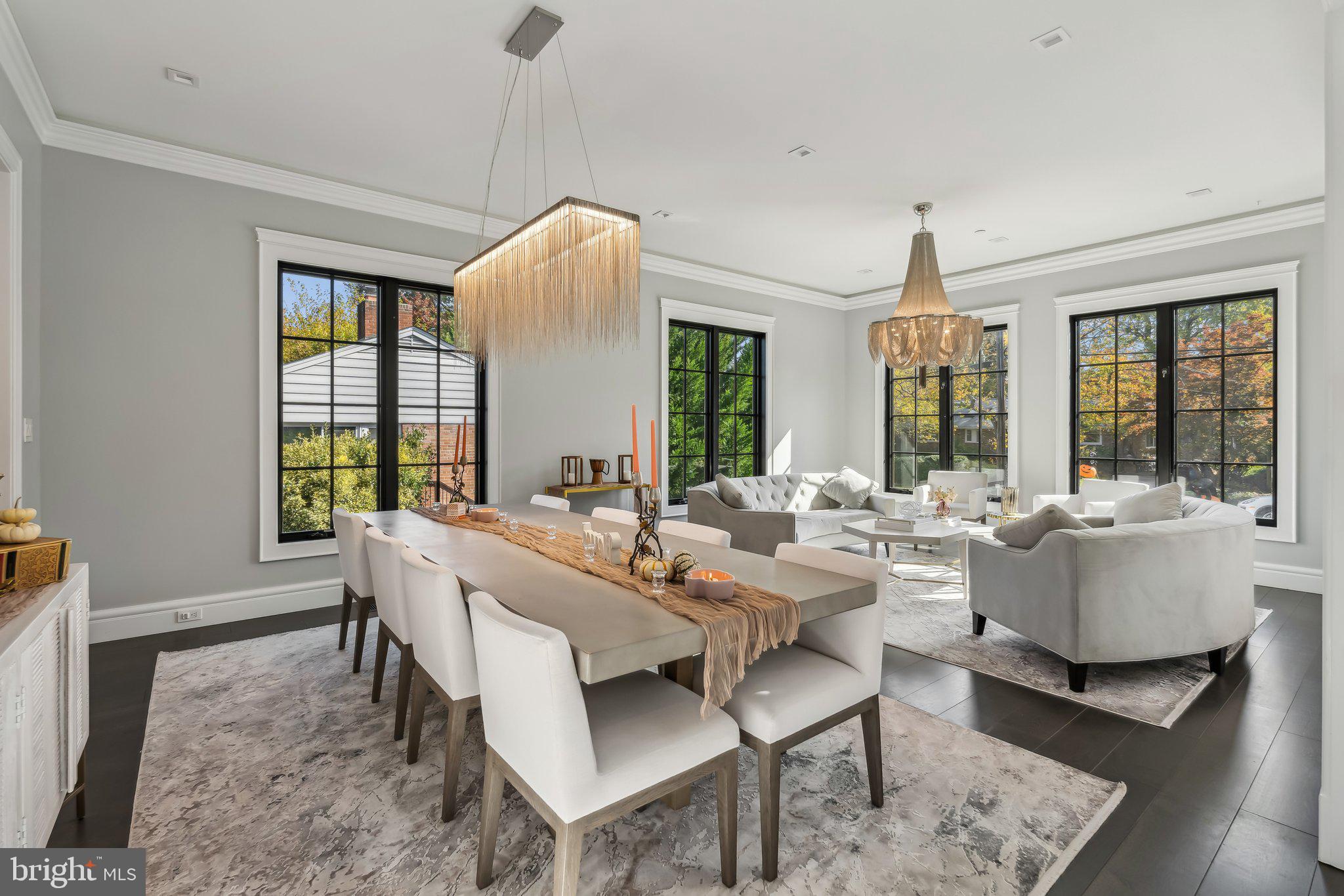 WILDWOOD MANOR - Residential