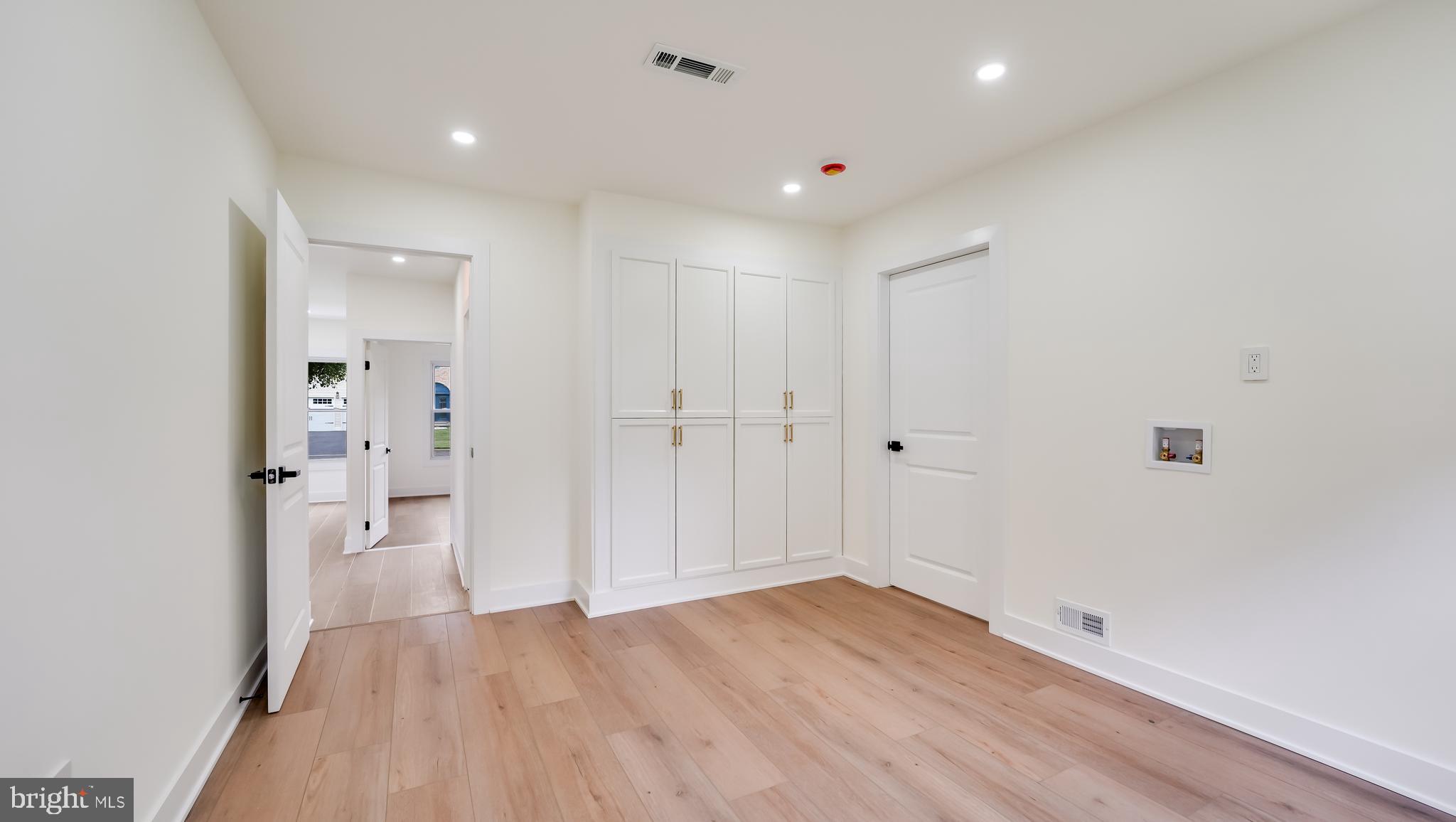 ALBIDALE II - Residential