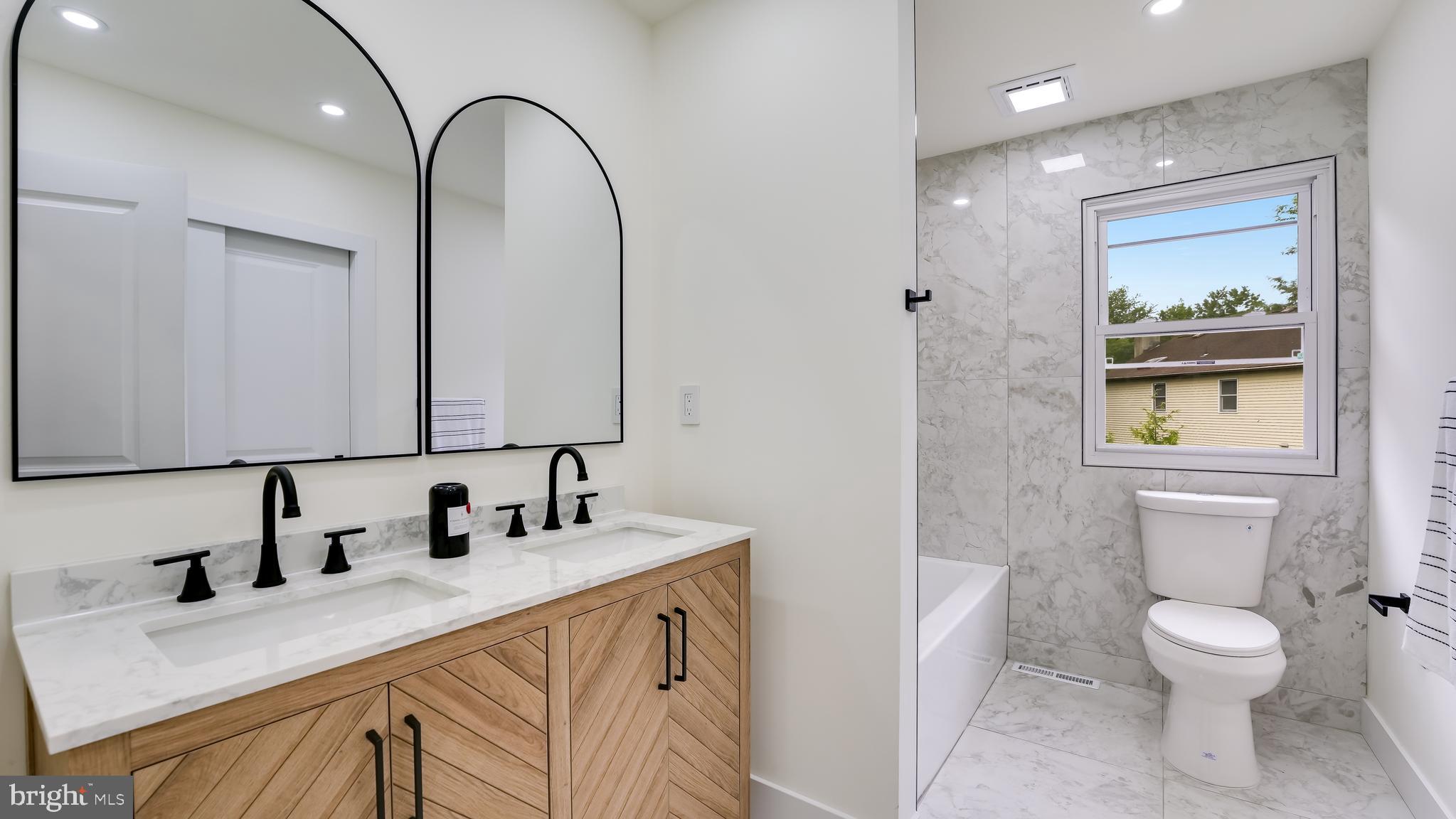 ALBIDALE II - Residential