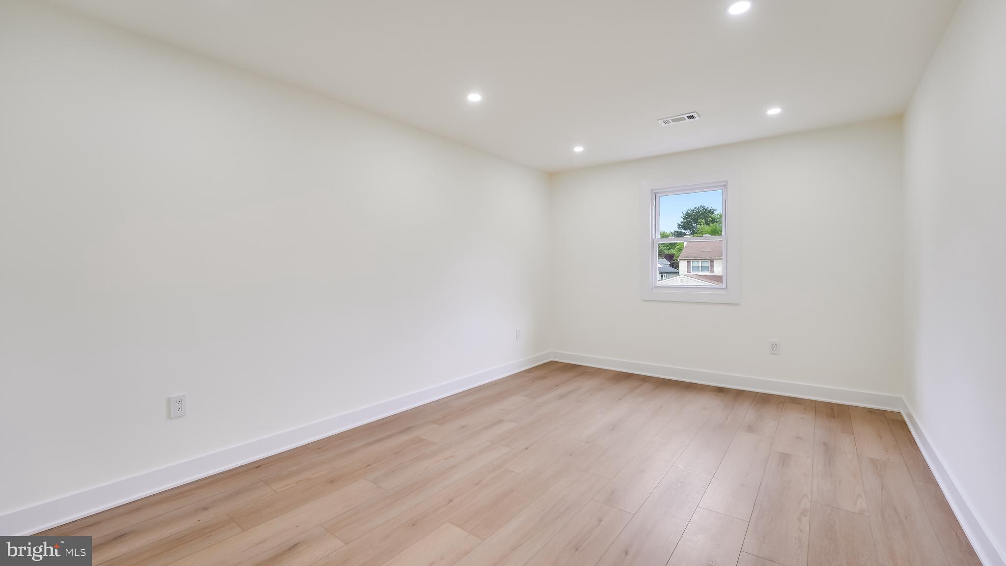 ALBIDALE II - Residential