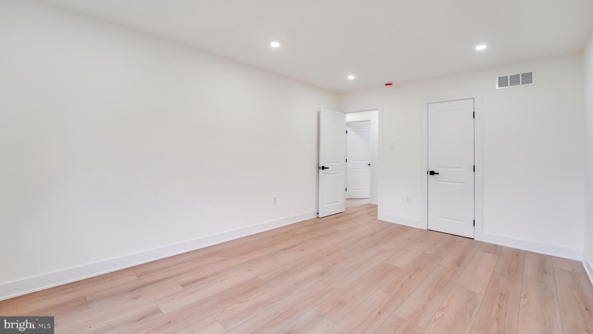 ALBIDALE II - Residential