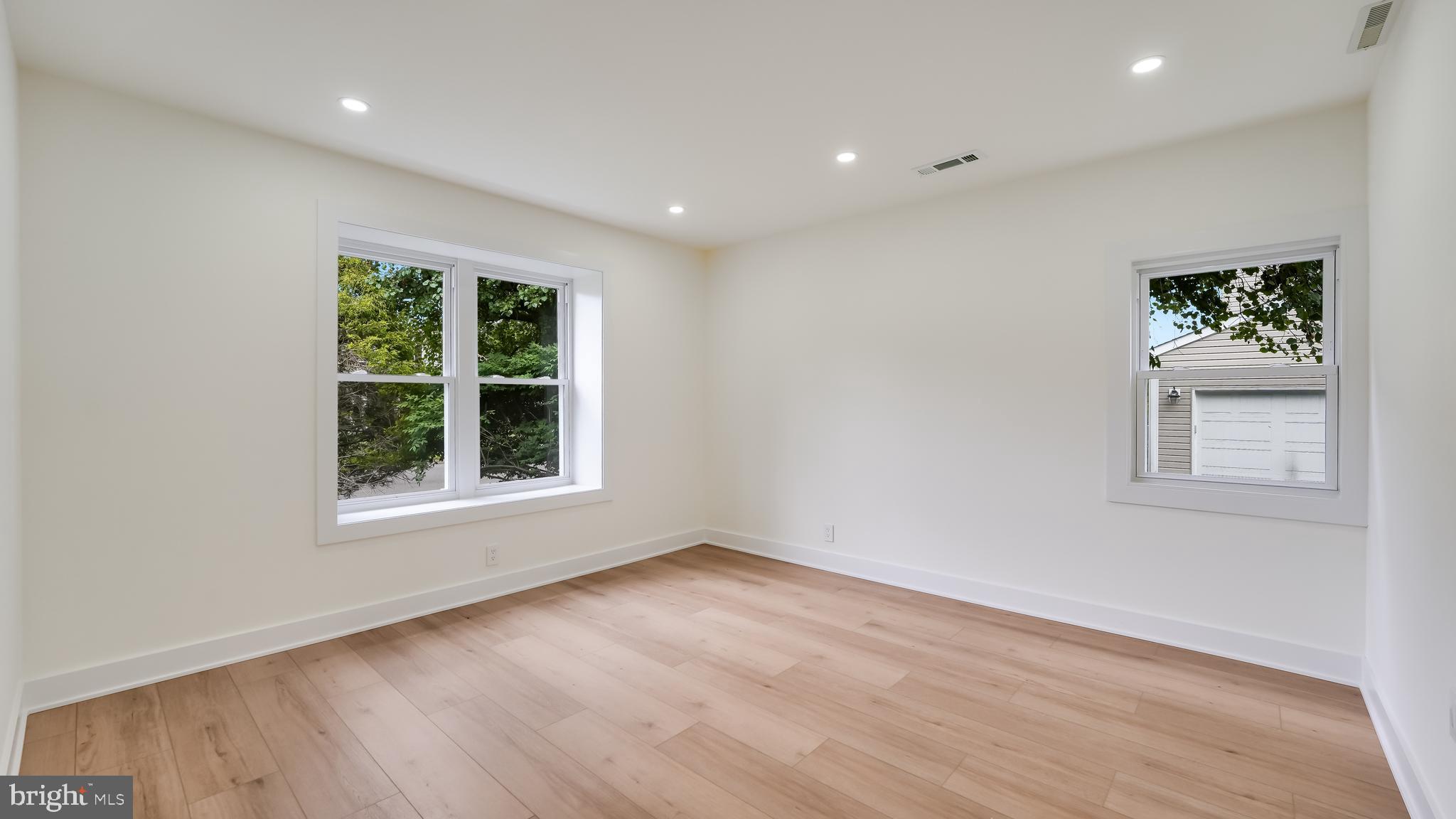 ALBIDALE II - Residential