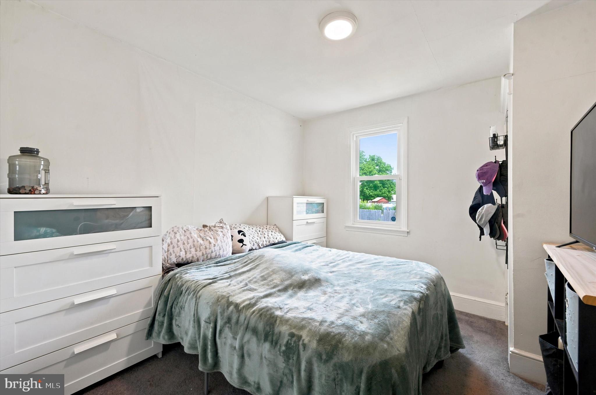 LINWOOD - Residential