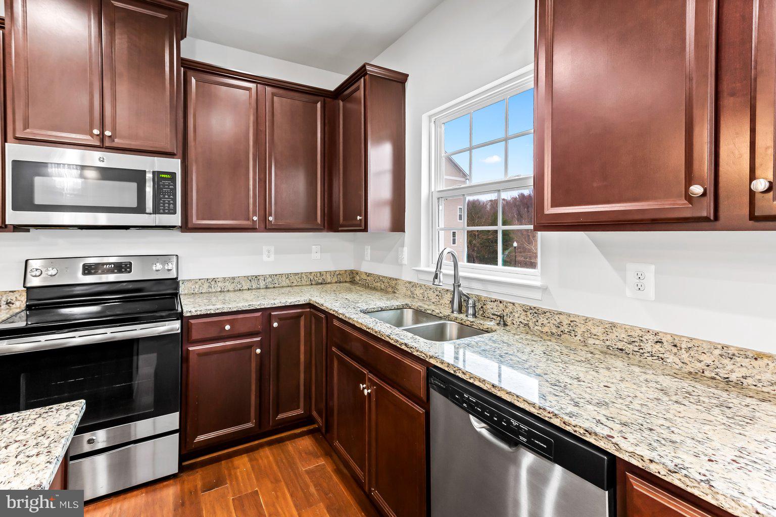 GREENWAY FARMS - Residential Lease