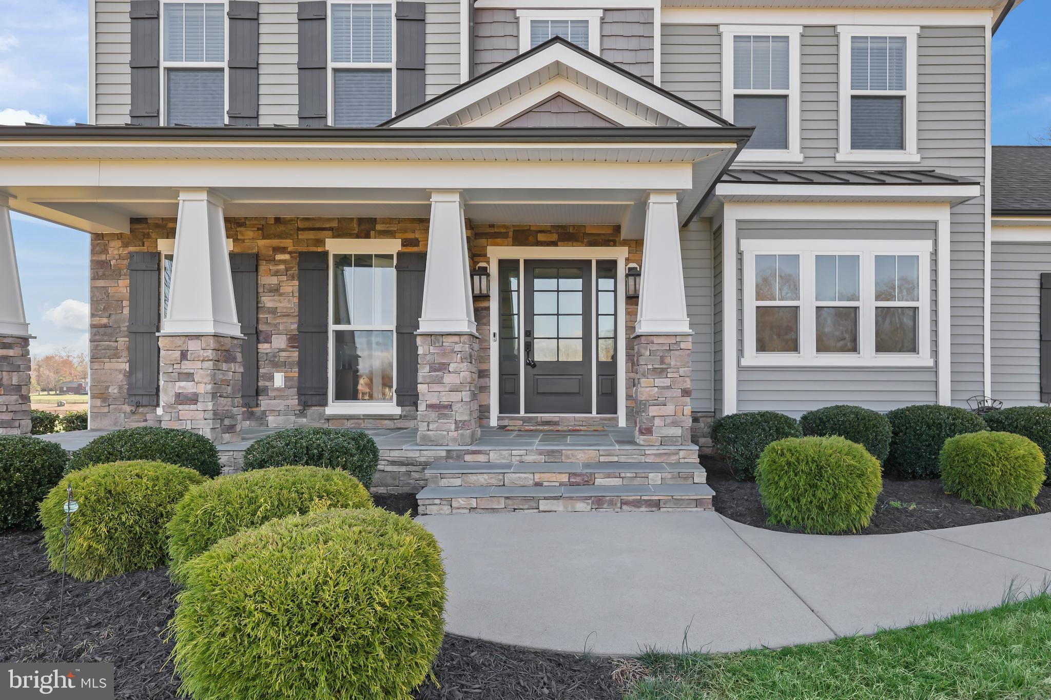 BRIDLEWOOD ESTATES - Residential