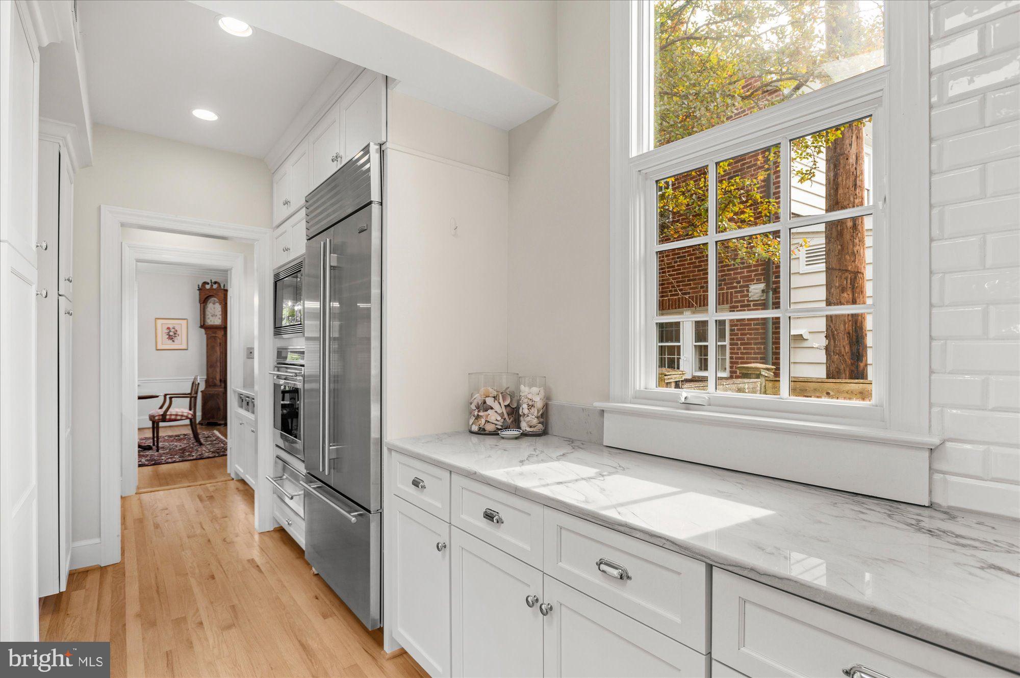 CHEVY CHASE VILLAGE - Residential