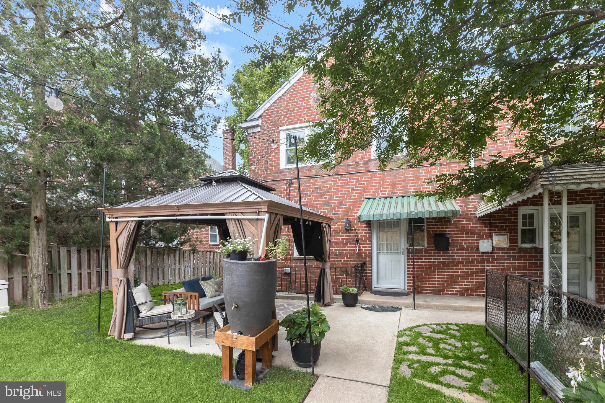 SHADY NOOK - Residential