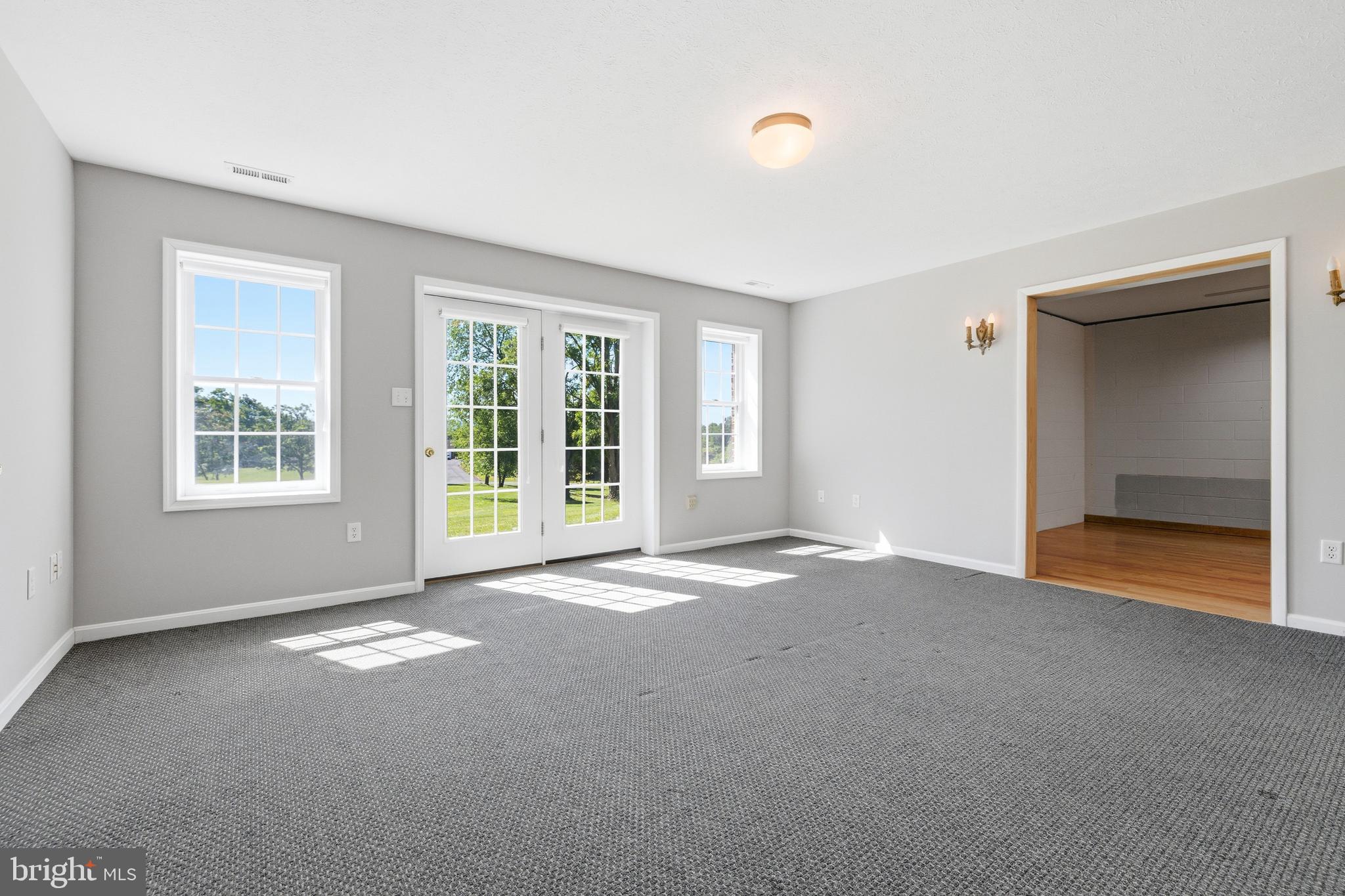 FAIRVIEW - Residential