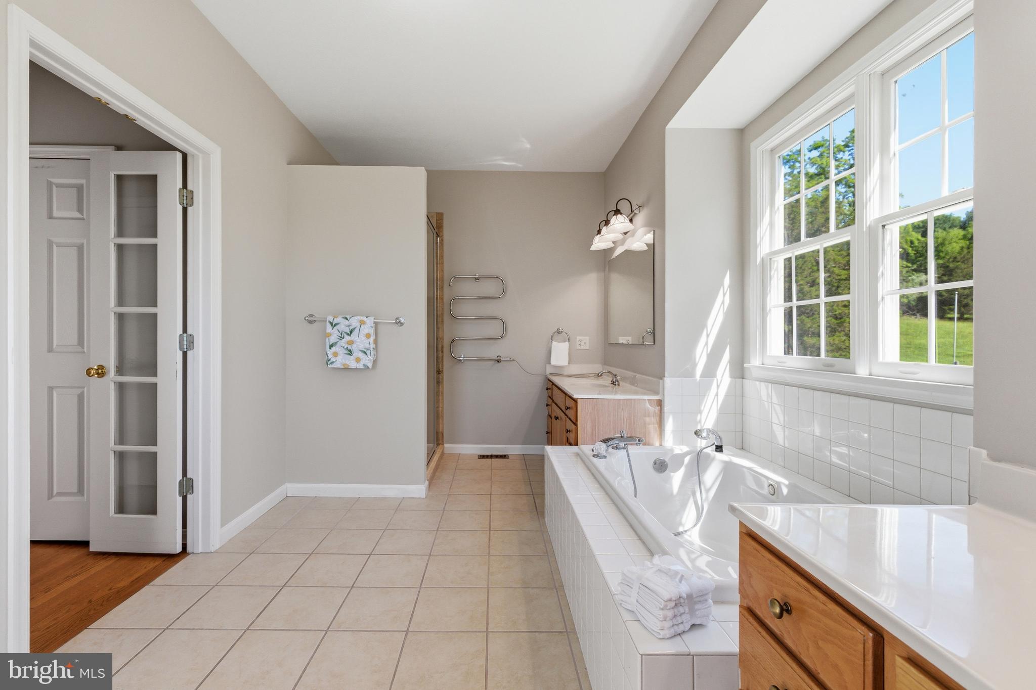 FAIRVIEW - Residential