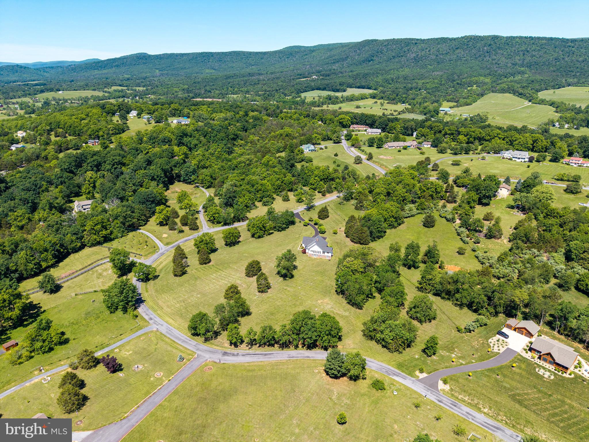 FAIRVIEW - Residential