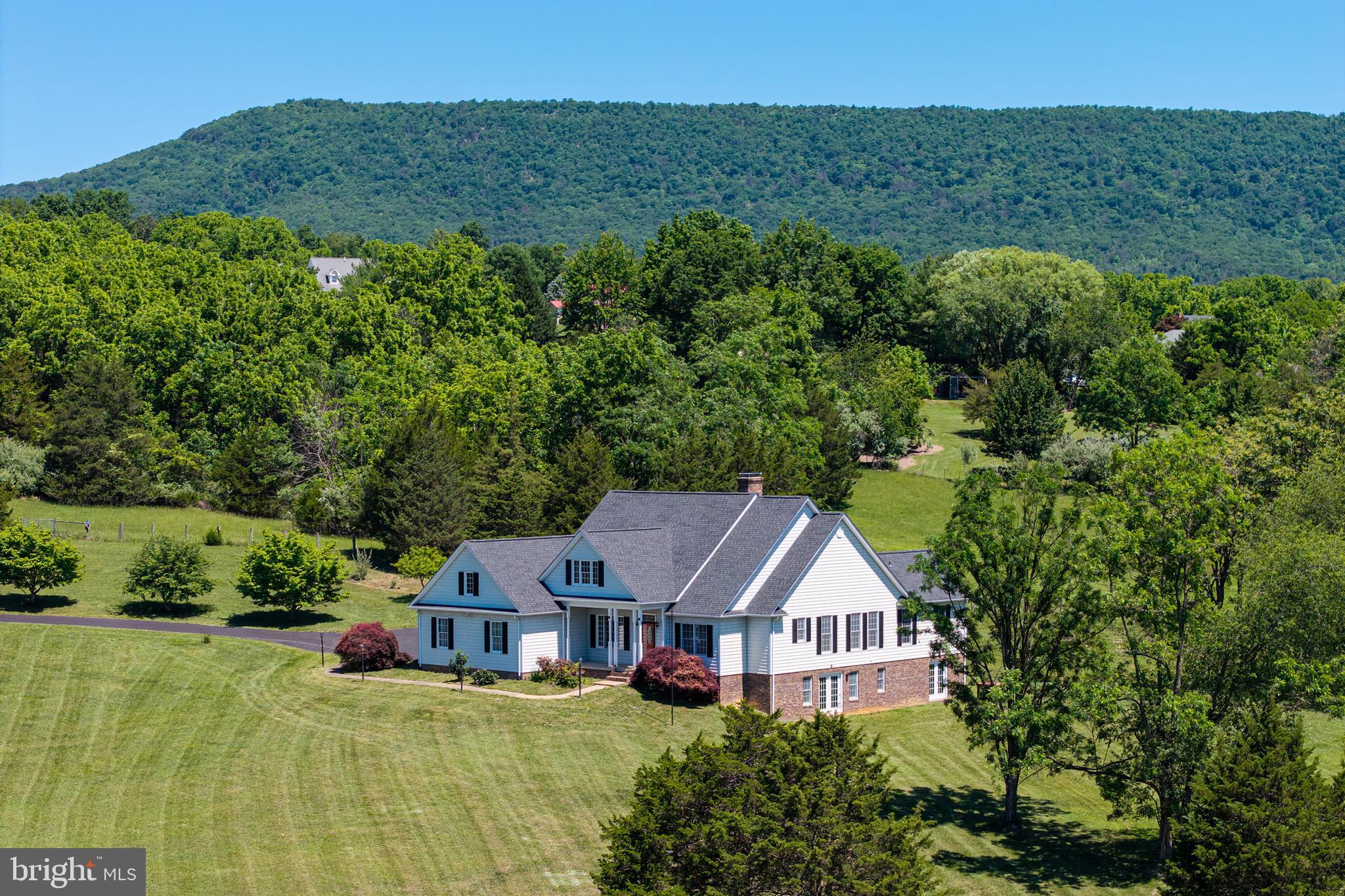 FAIRVIEW - Residential