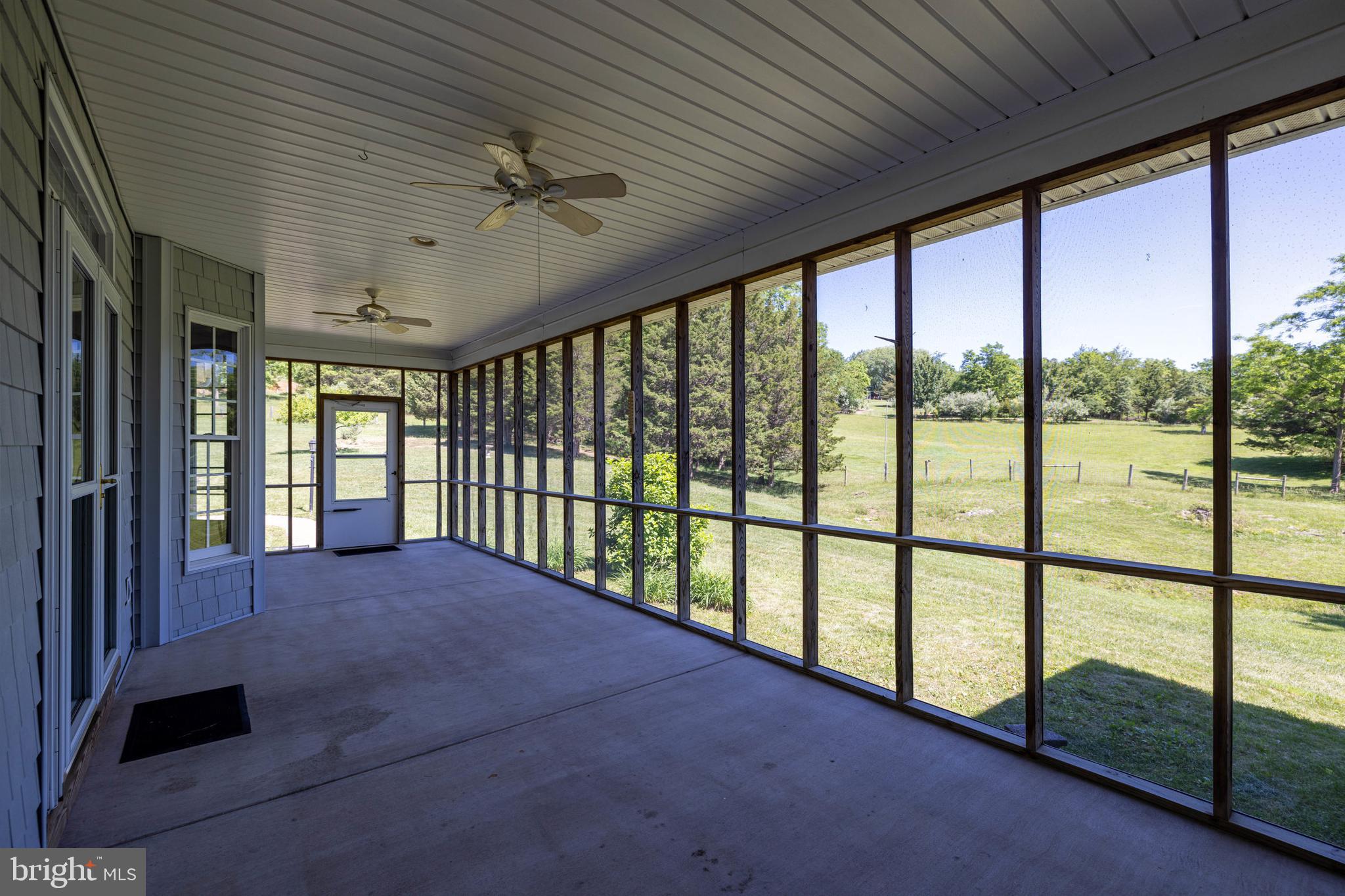 FAIRVIEW - Residential