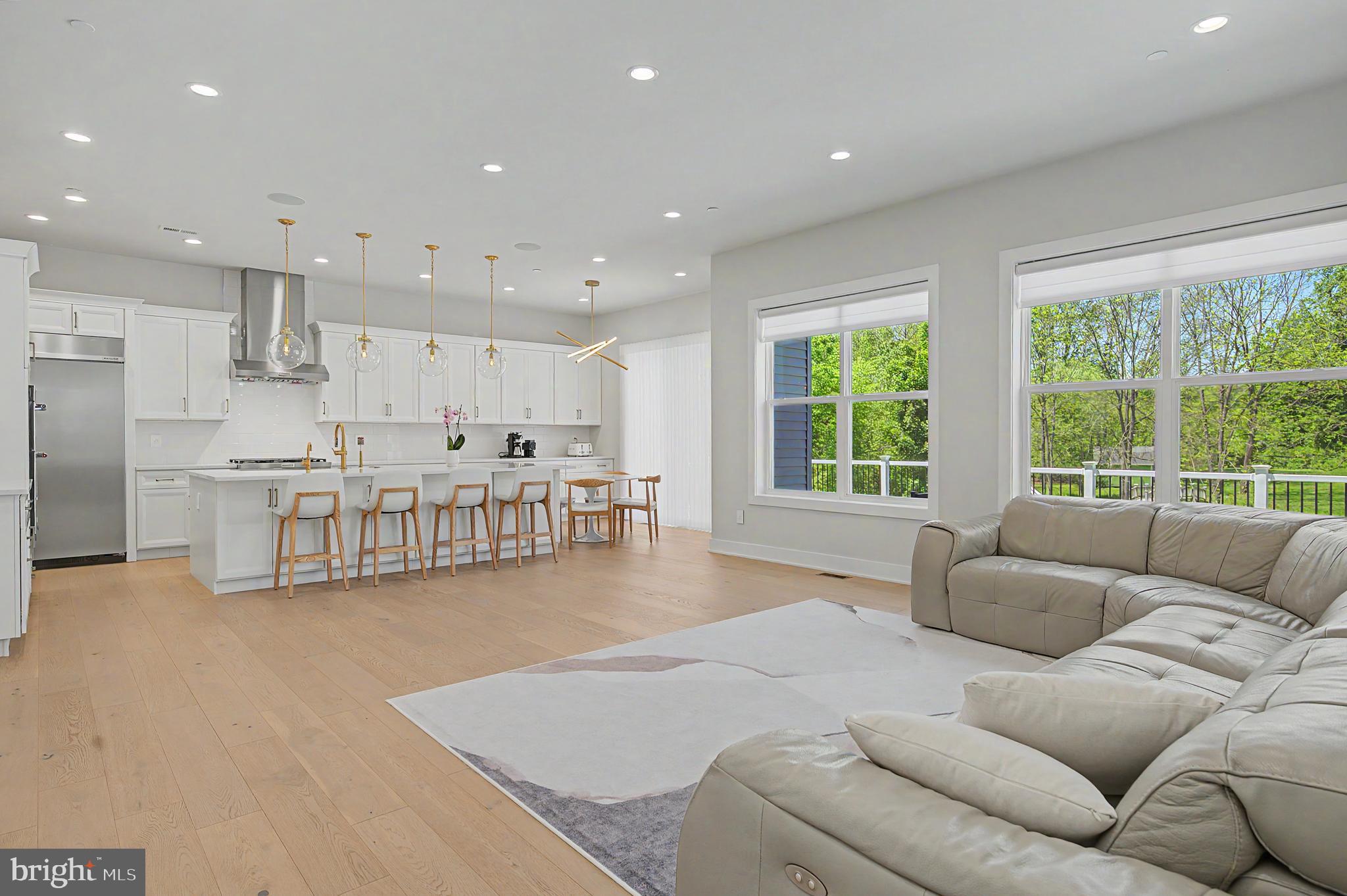 UNIONVILLE - Residential