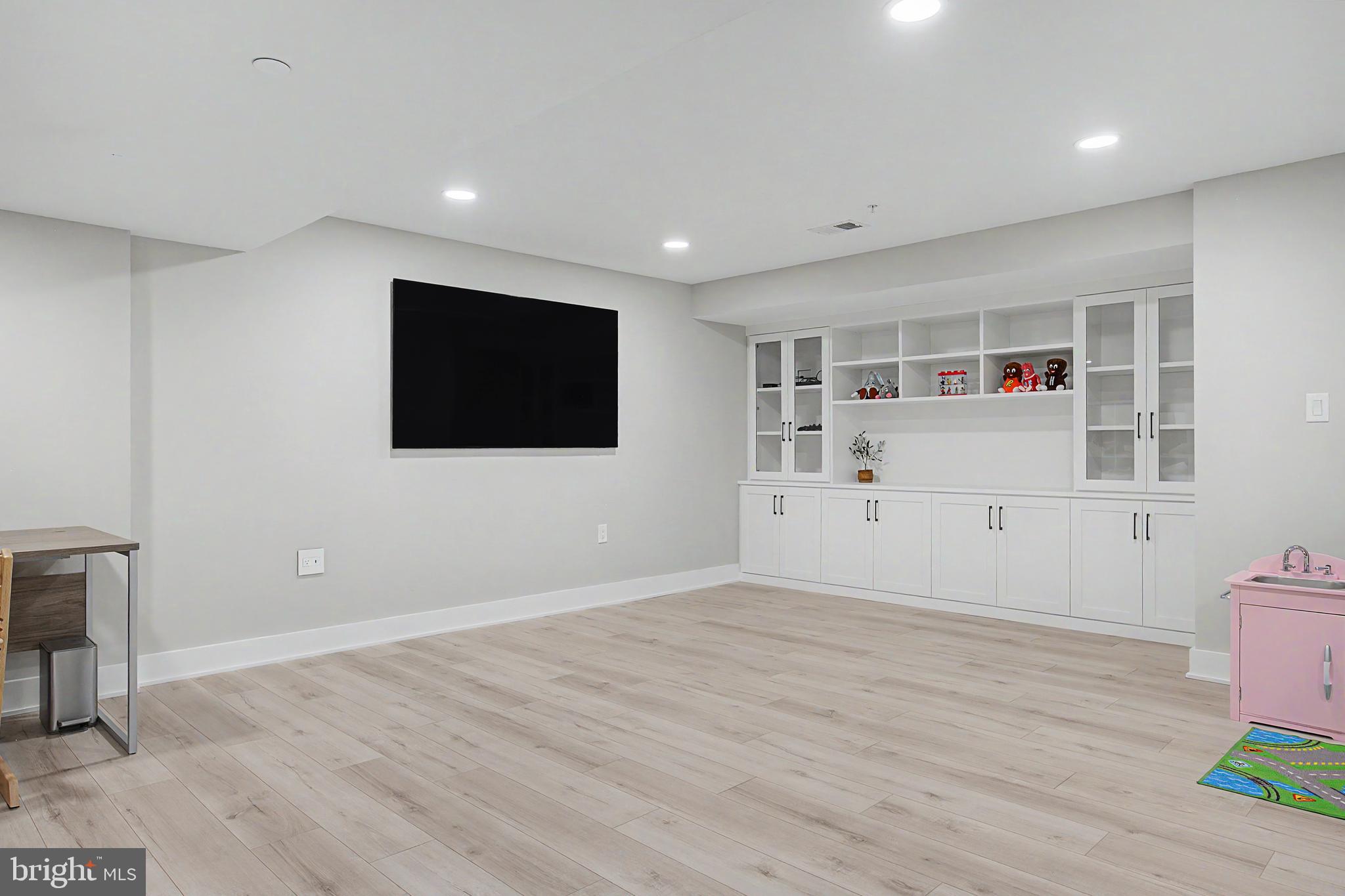 UNIONVILLE - Residential
