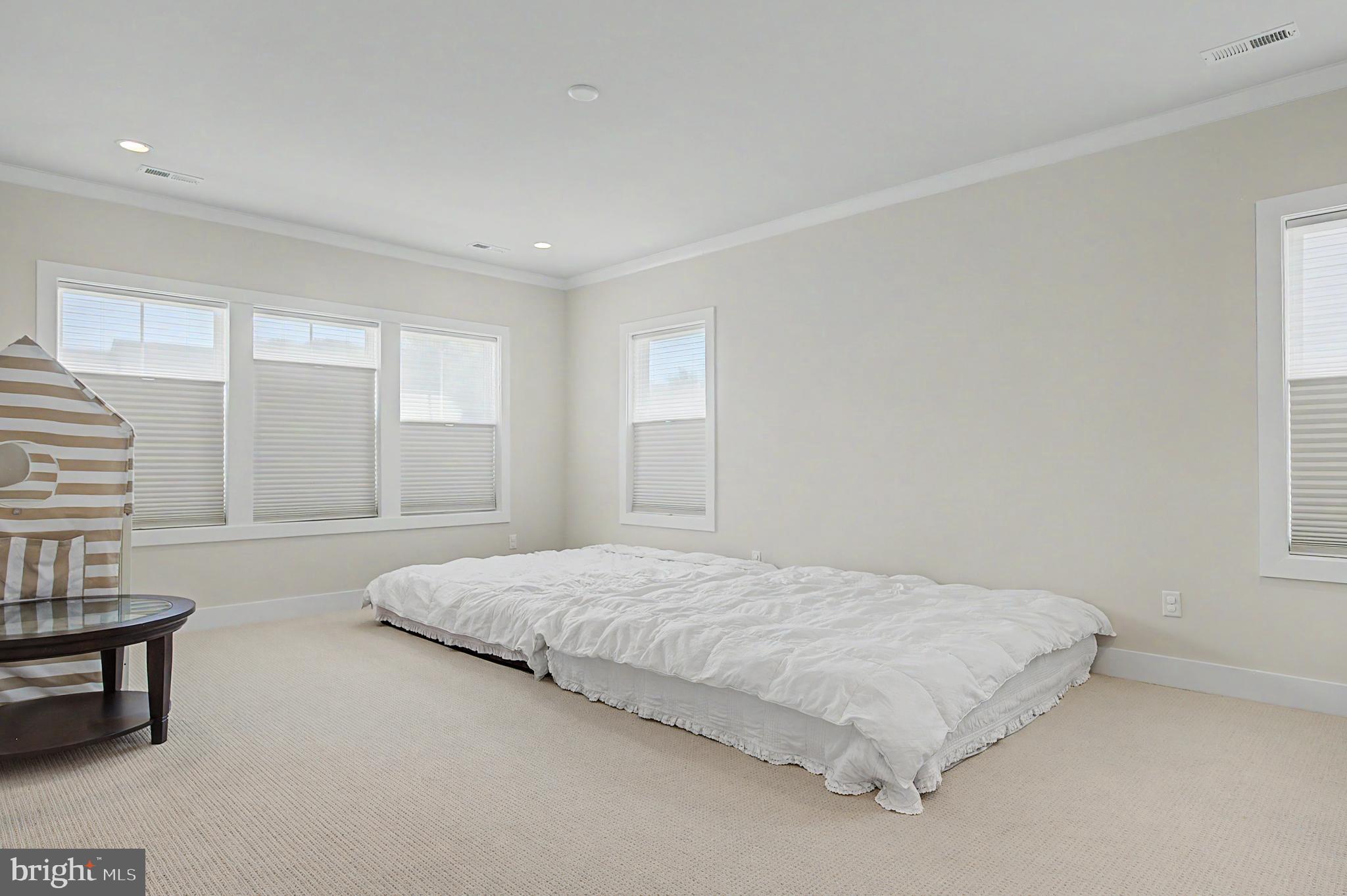 UNIONVILLE - Residential