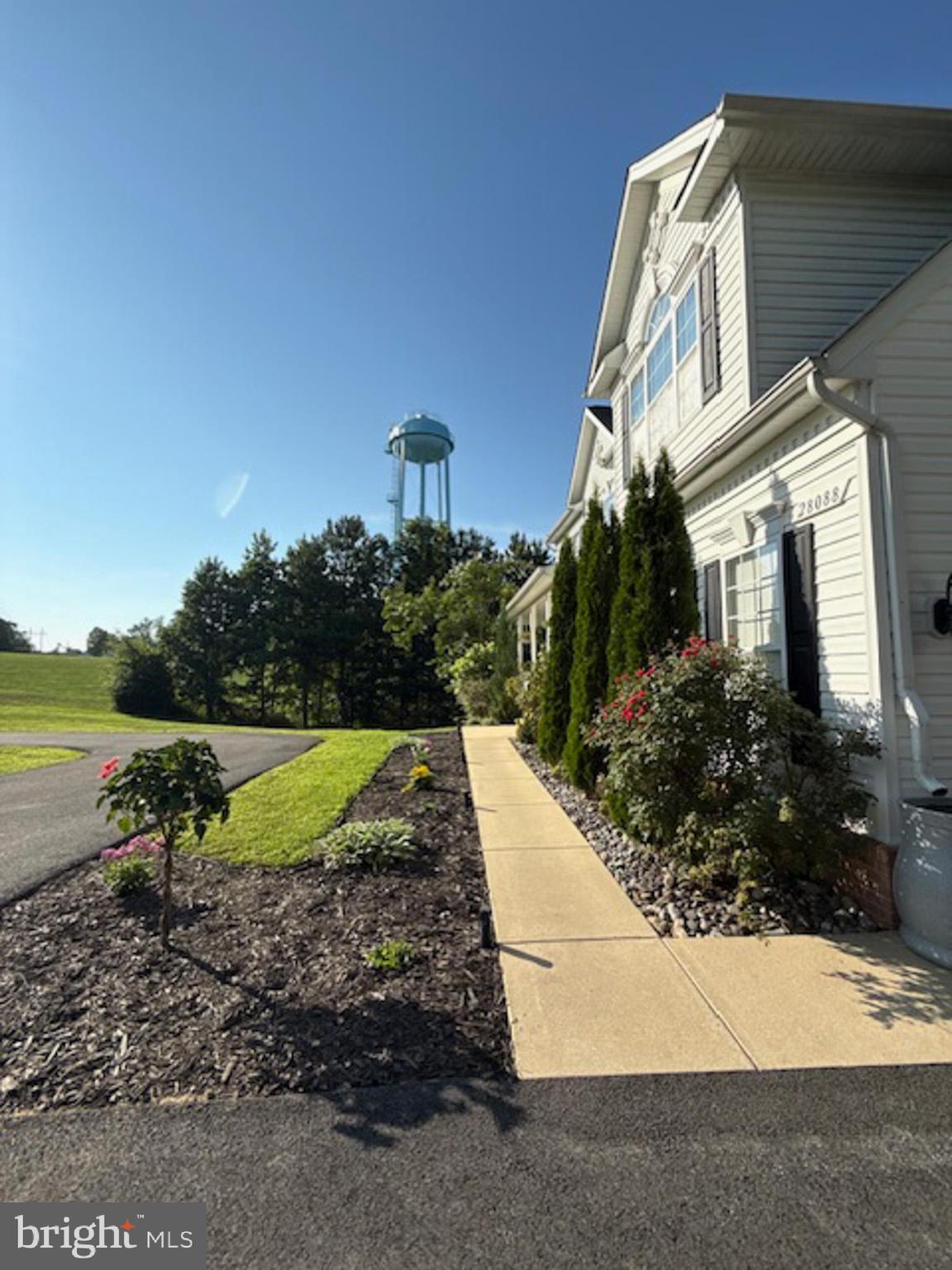 BEN OAKS - Residential