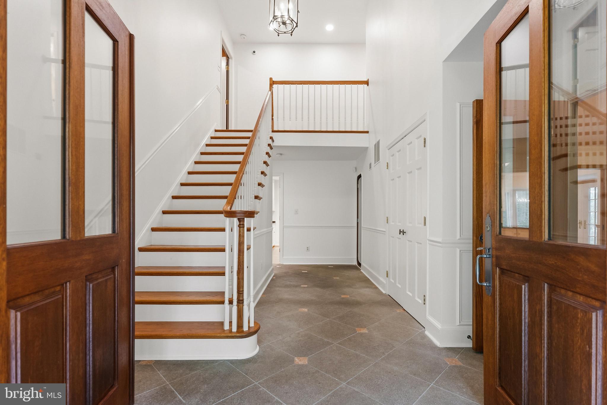 WINDSTONE - Residential