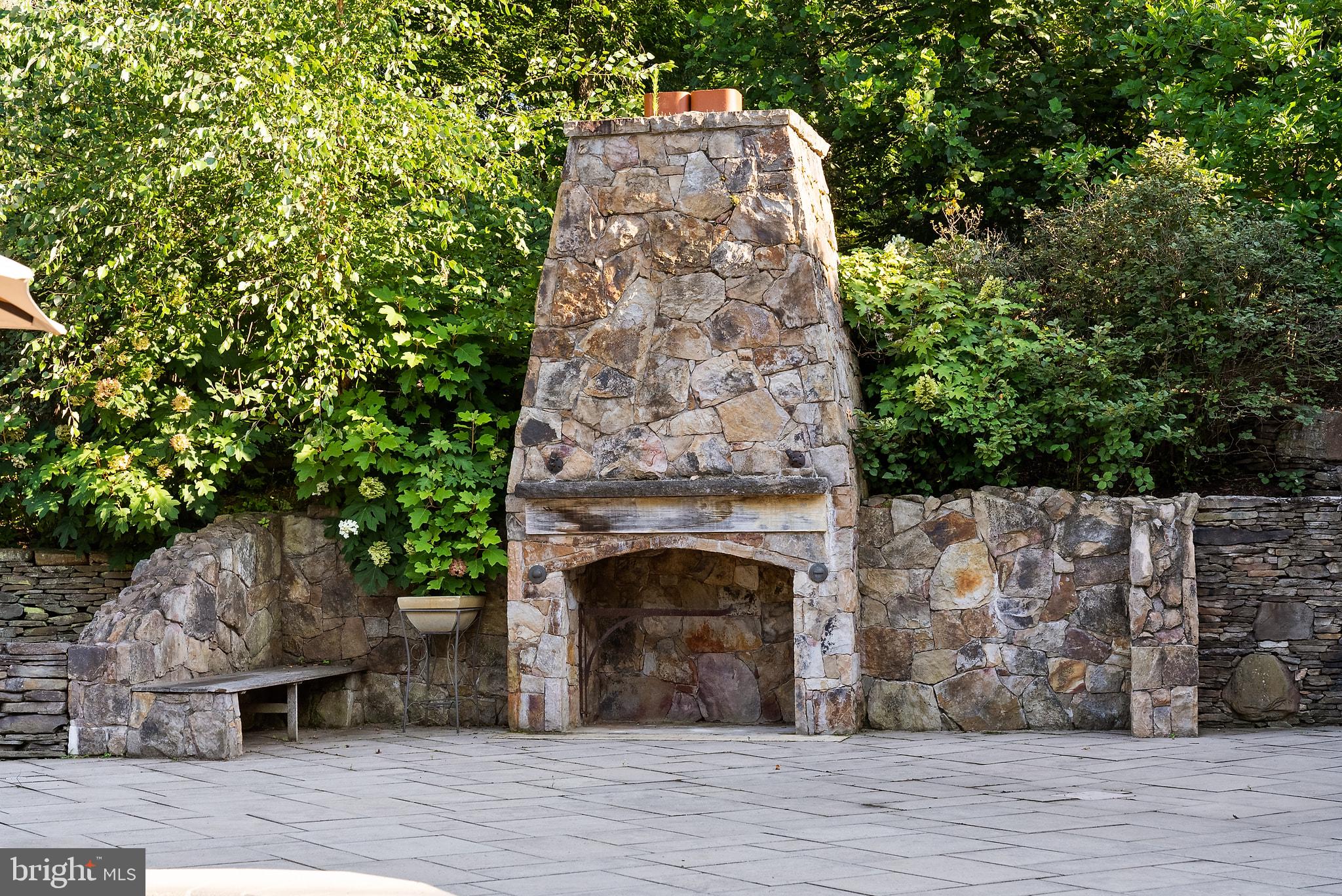 WINDSTONE - Residential