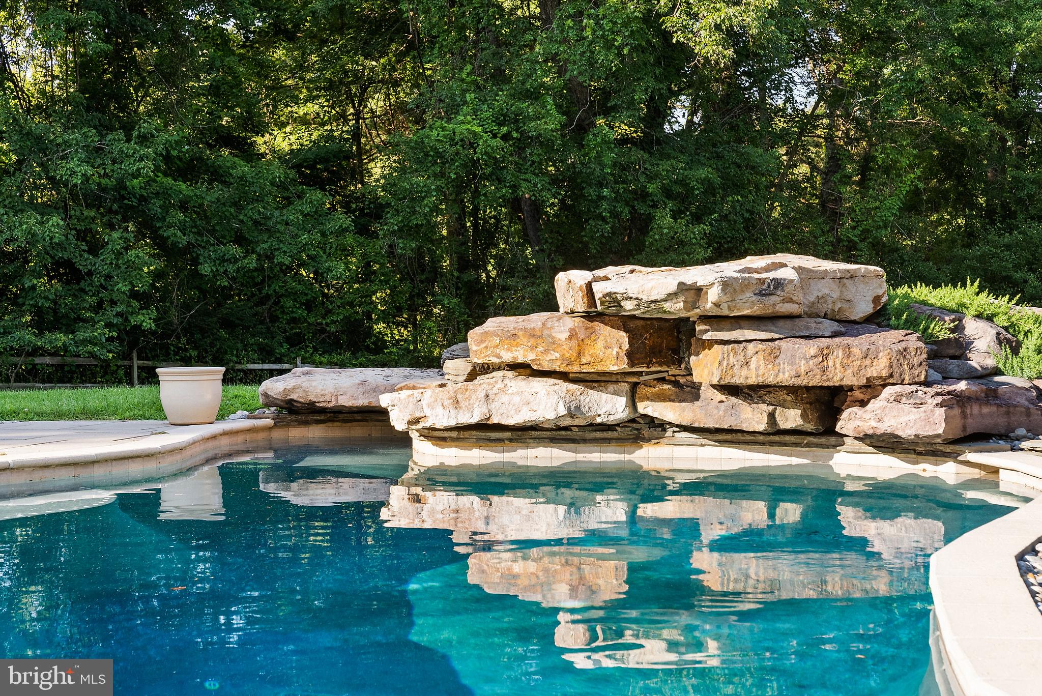WINDSTONE - Residential