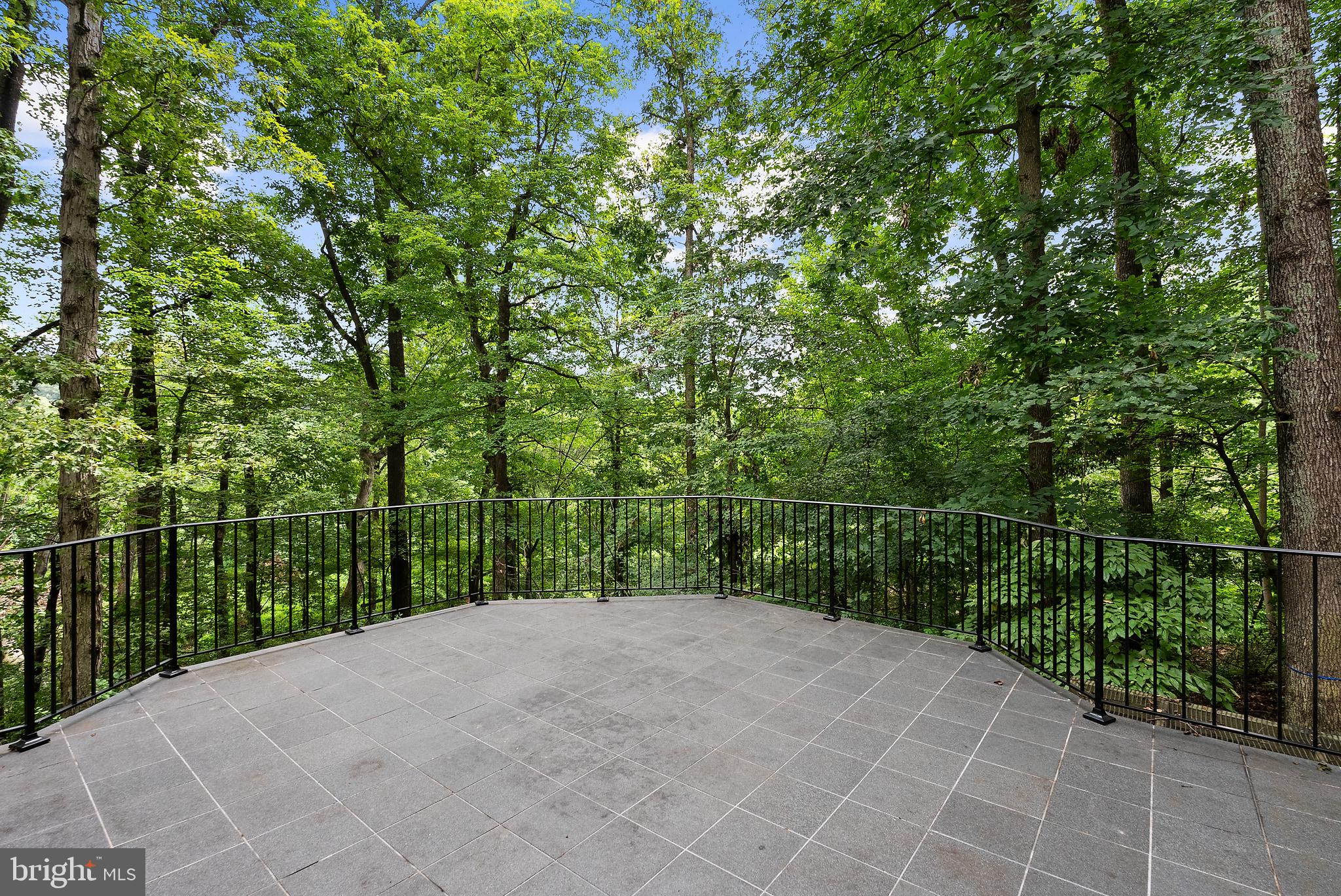 WINDSTONE - Residential