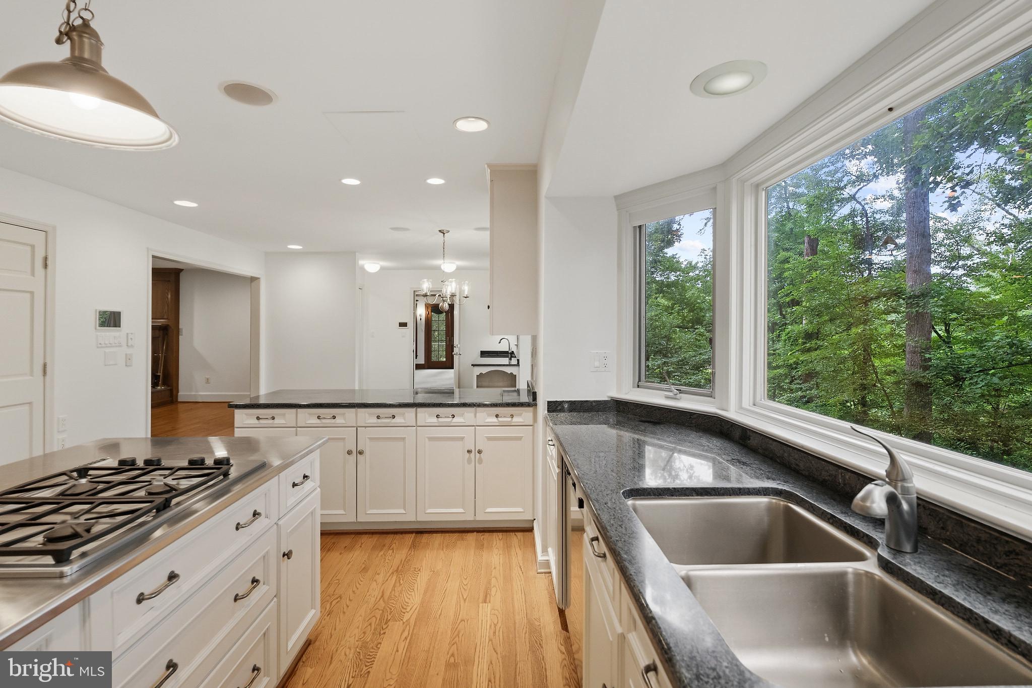 WINDSTONE - Residential